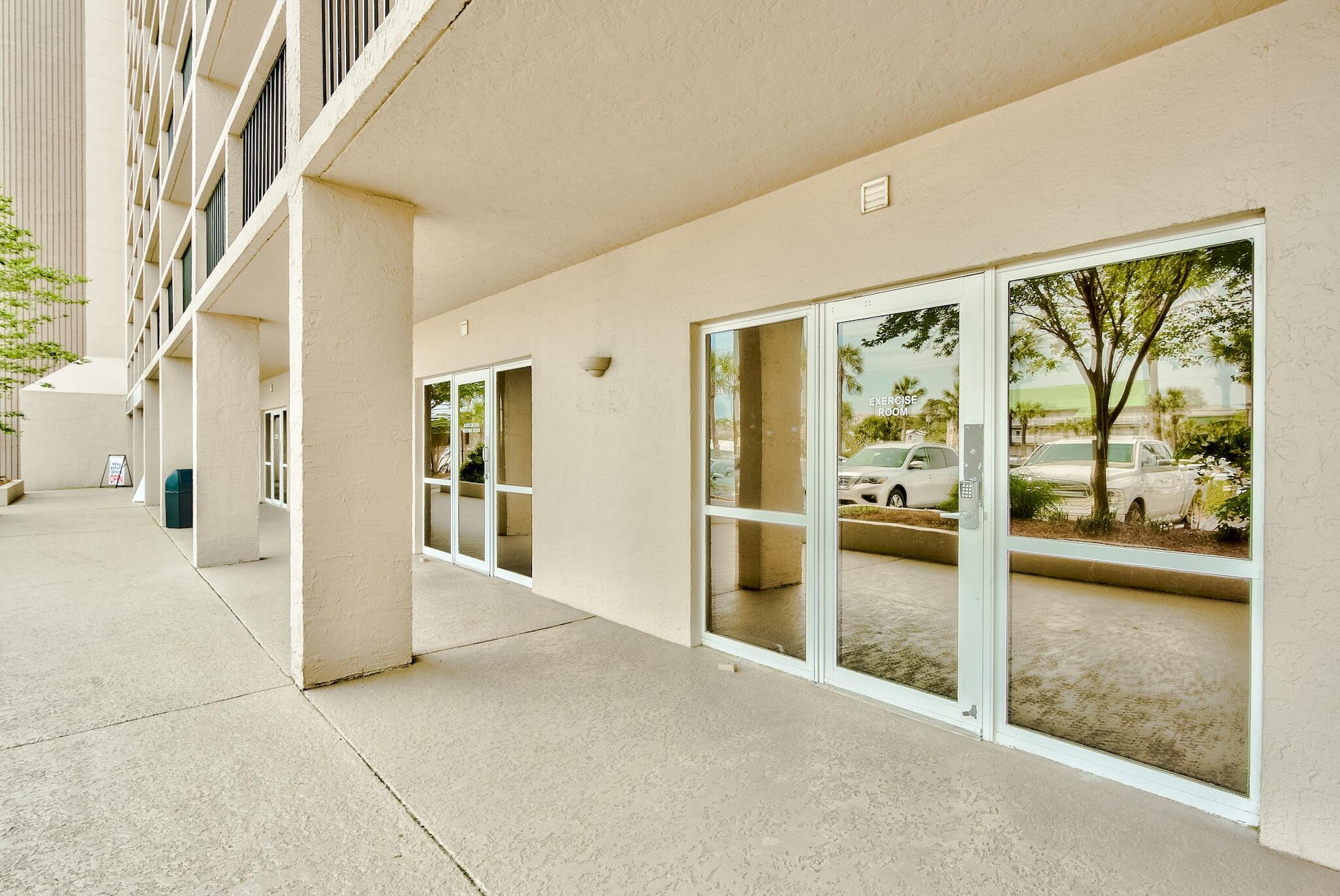 BREAKERS OF FWB PH 2 - Residential