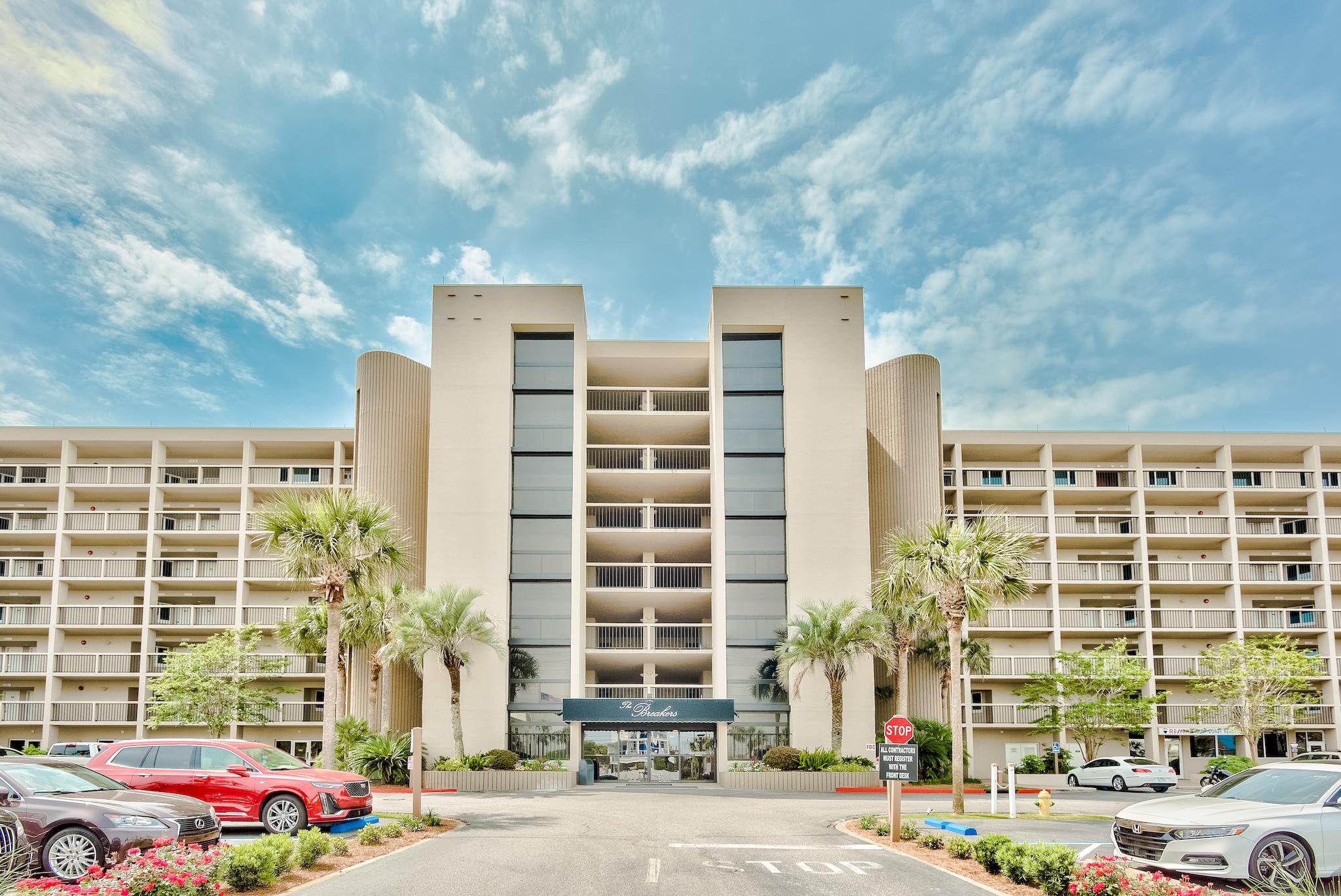 BREAKERS OF FWB PH 2 - Residential