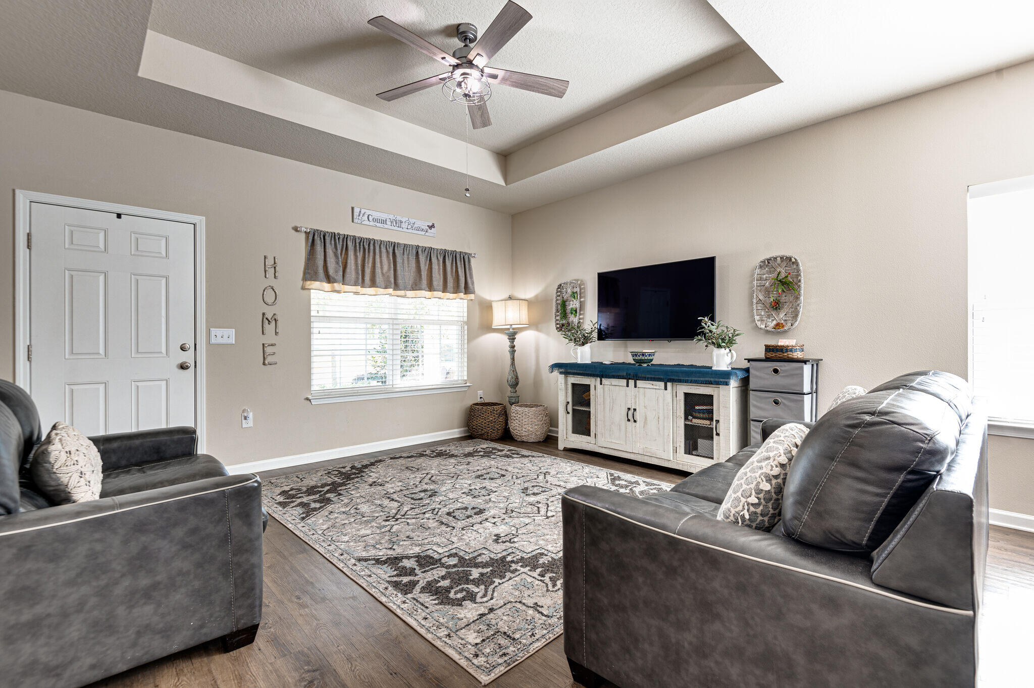 HAMMOCK BAY - Residential