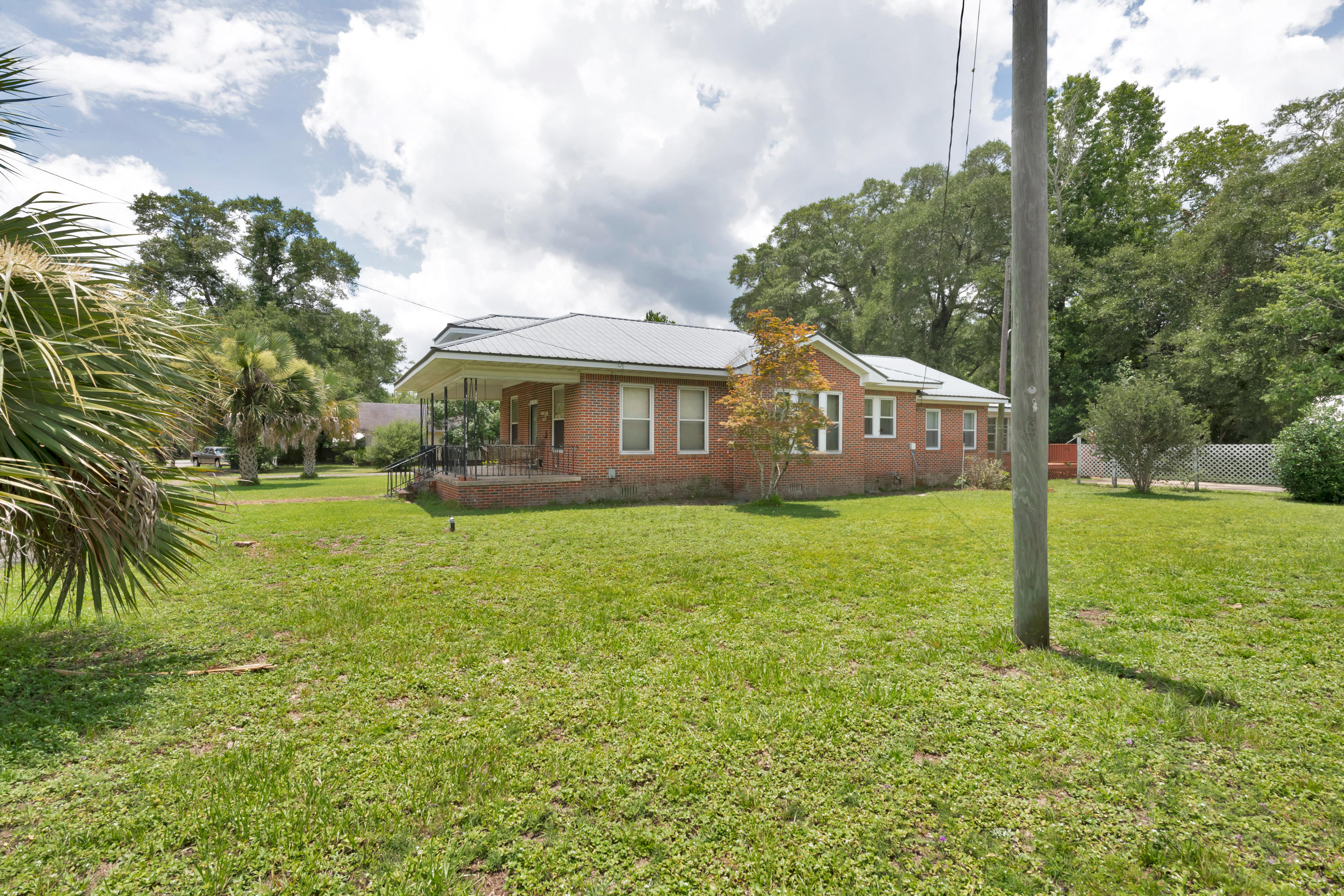 City of Defuniak - Residential