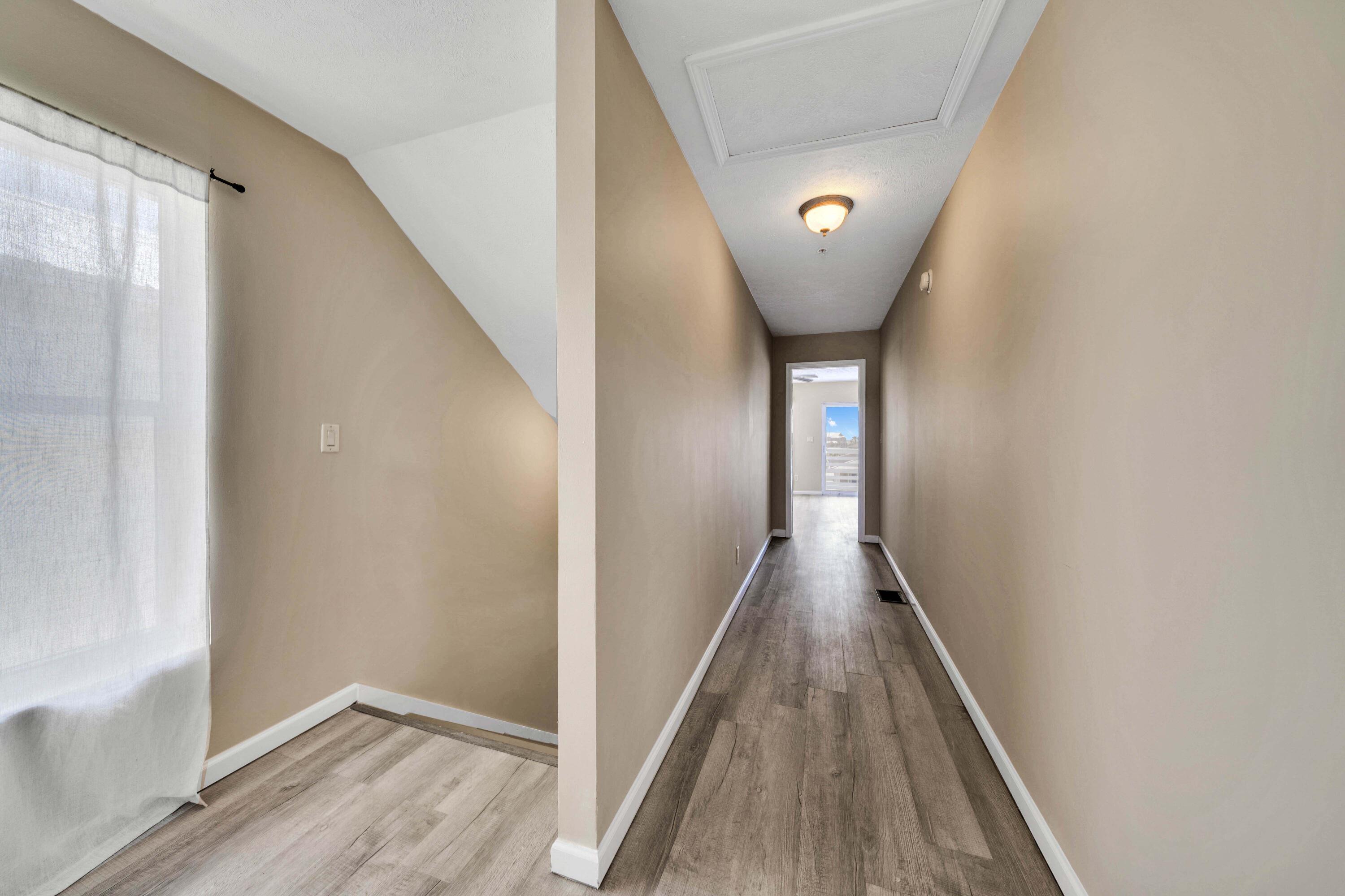 BAHAMA BEACH - Residential