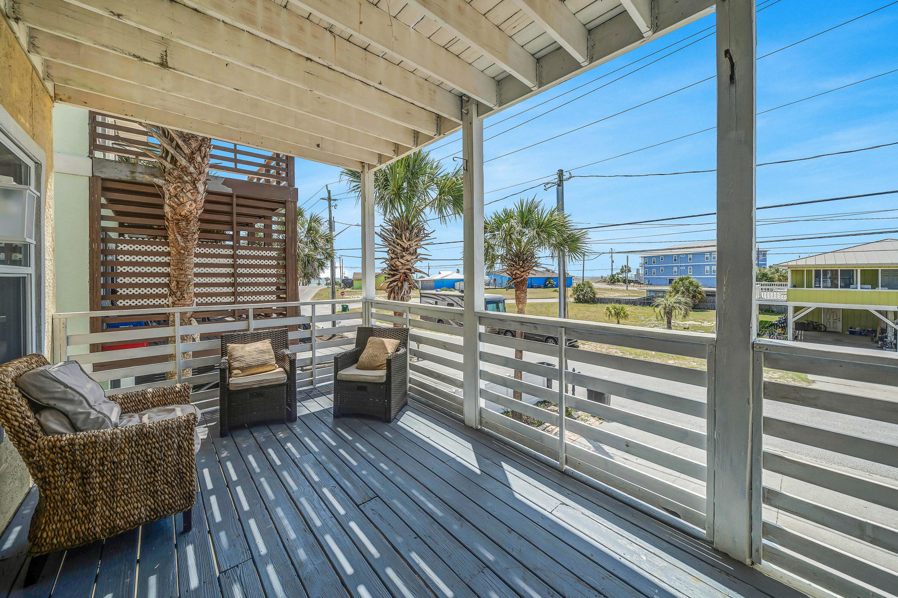 BAHAMA BEACH - Residential