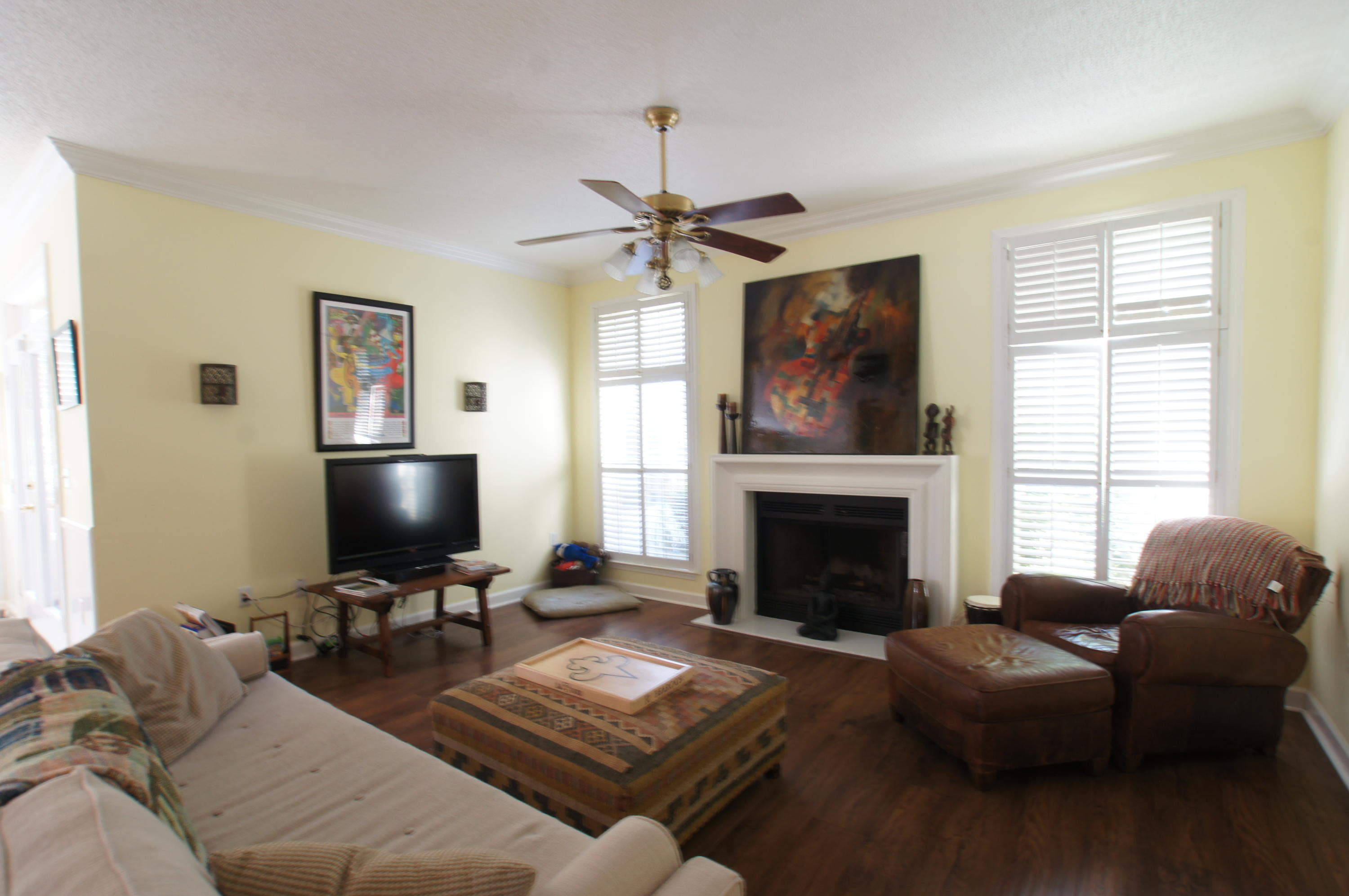 ESCADA - Residential