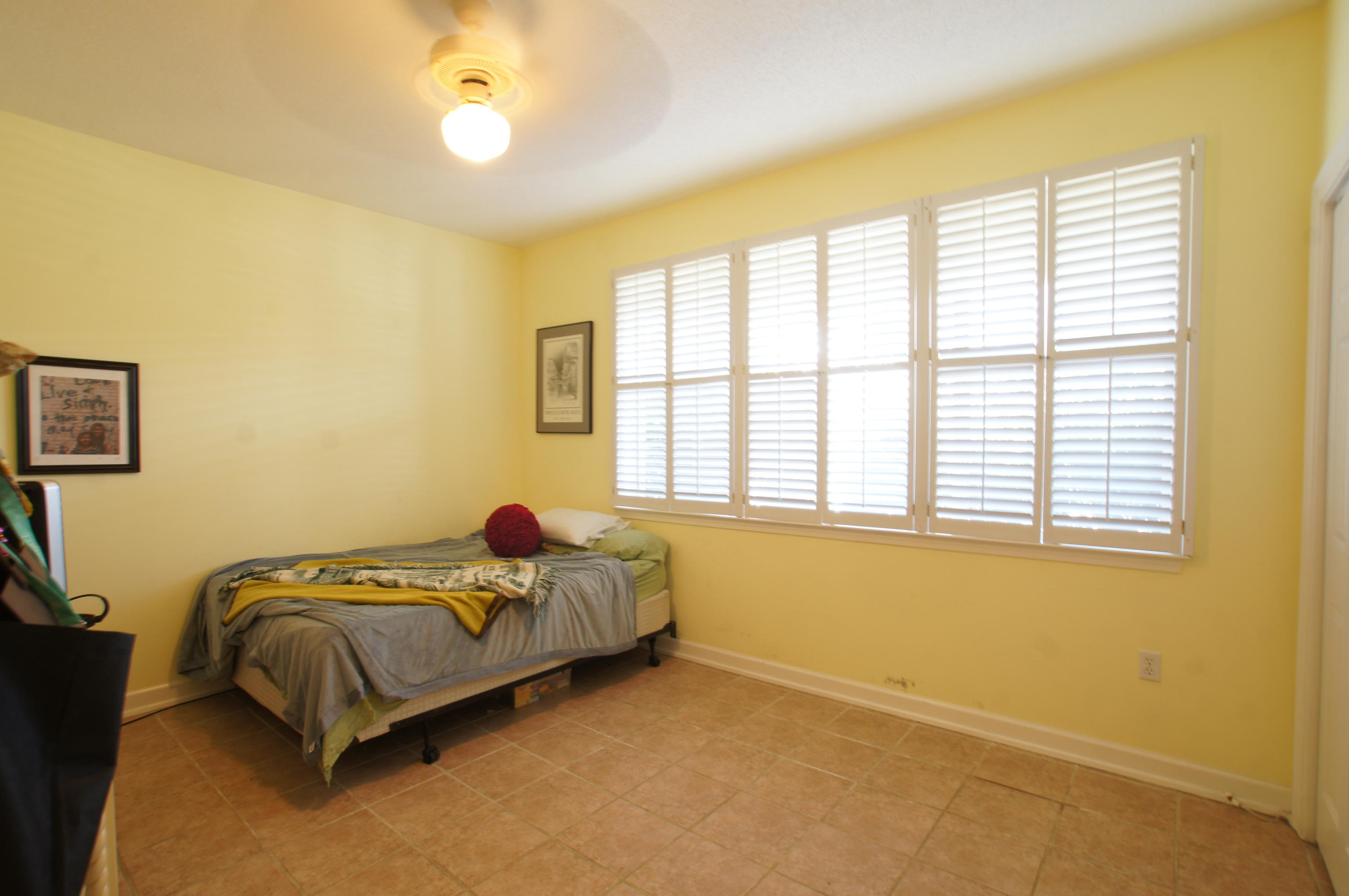 ESCADA - Residential