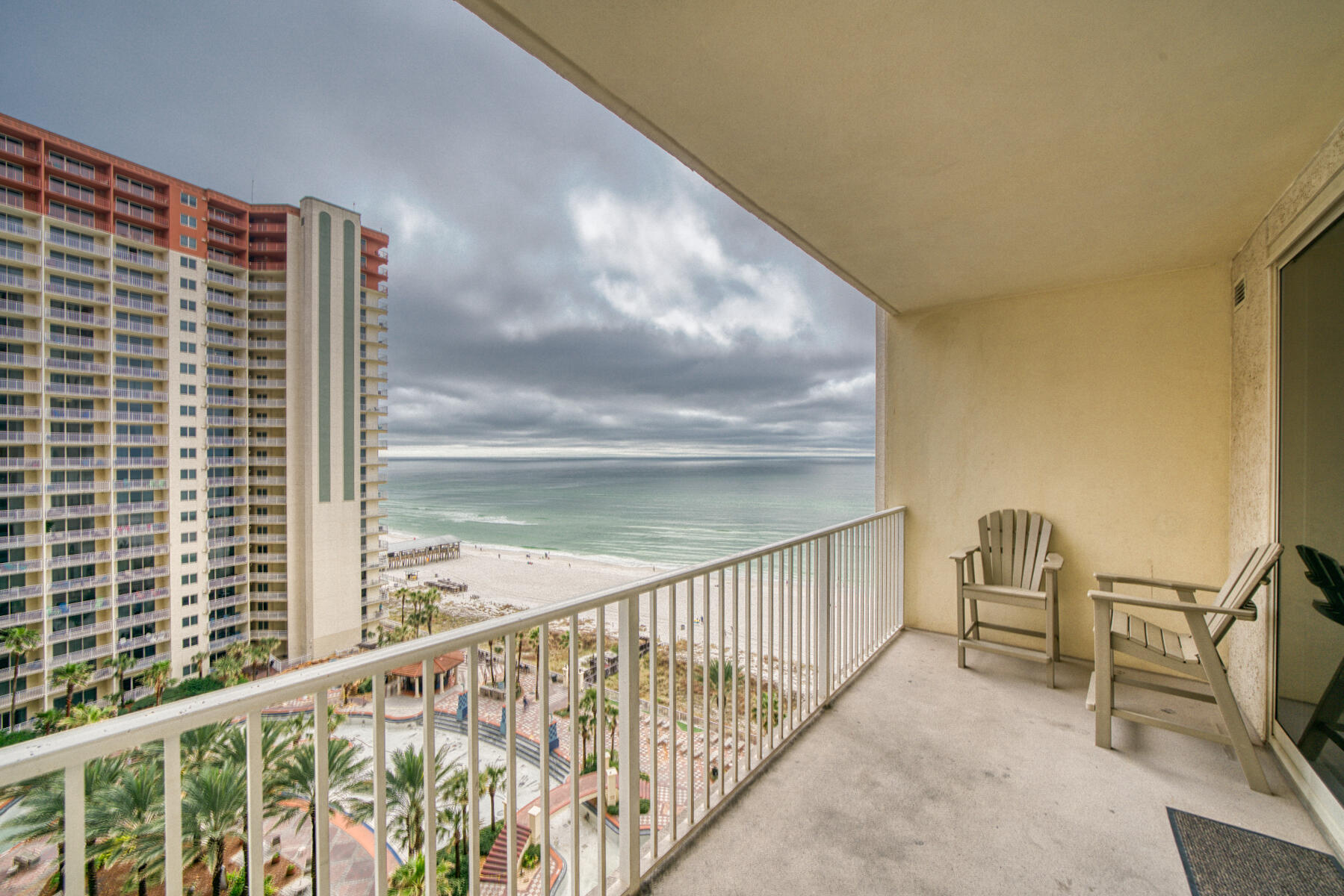 Shore of Panama - Residential