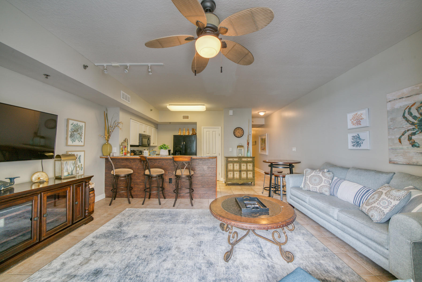 Shore of Panama - Residential