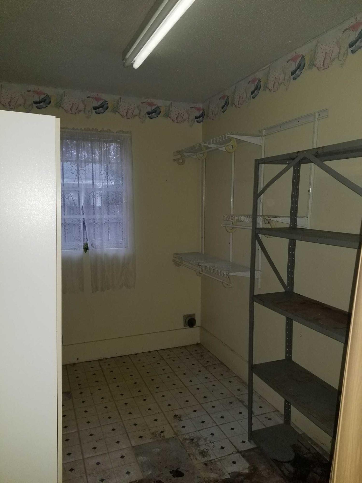 Kenwood/Chateauguay - Residential