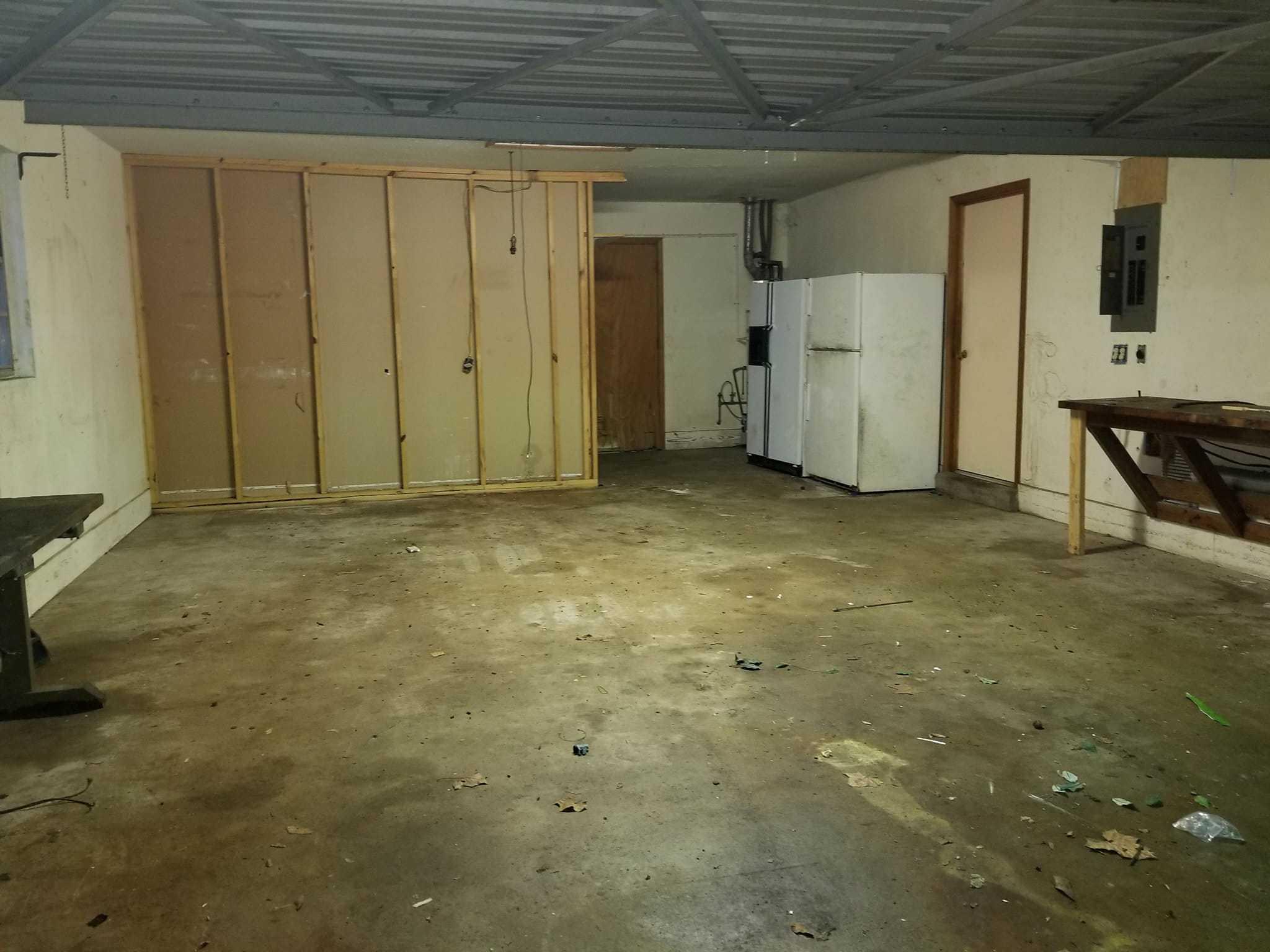 Kenwood/Chateauguay - Residential