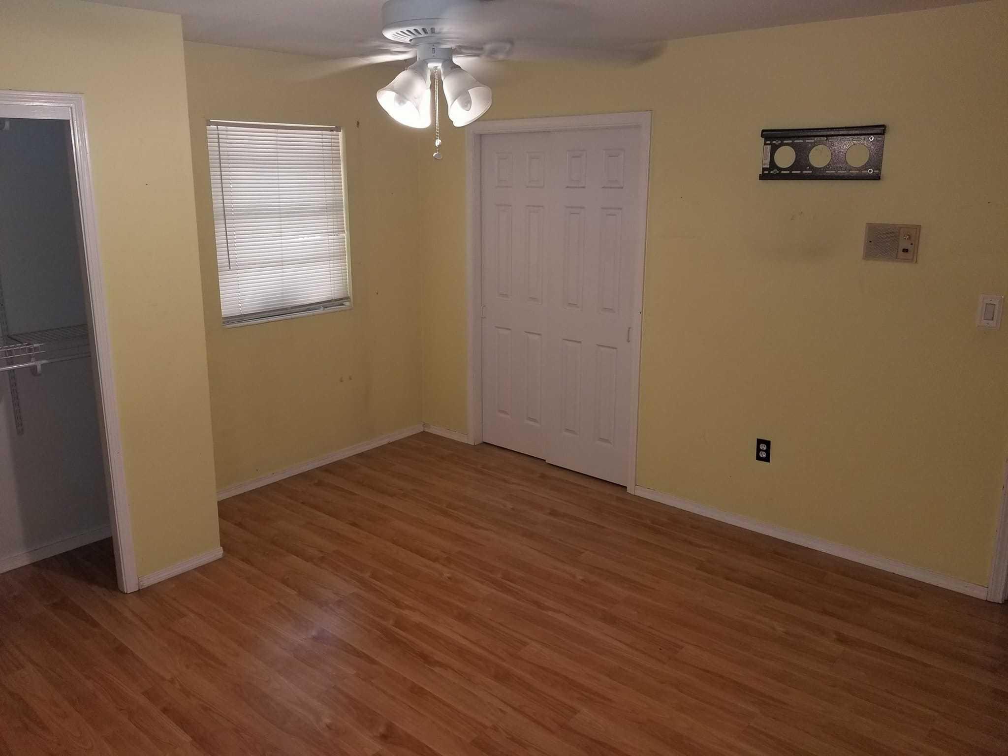 Kenwood/Chateauguay - Residential