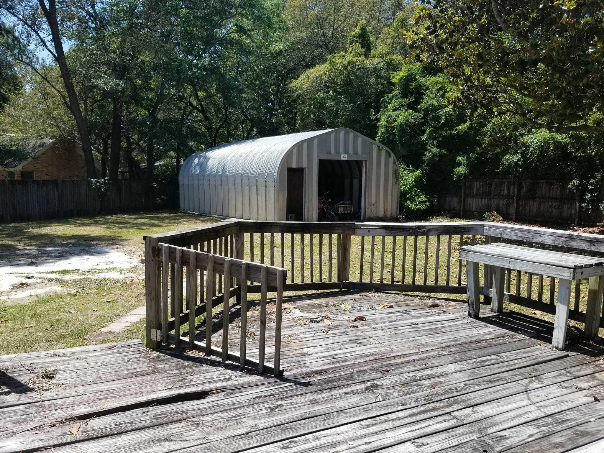 Kenwood/Chateauguay - Residential