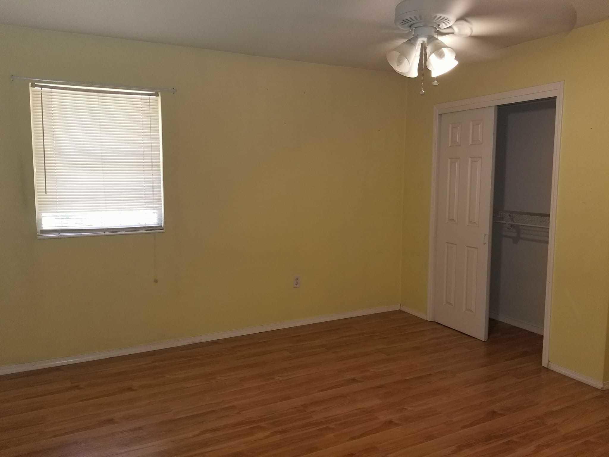 Kenwood/Chateauguay - Residential