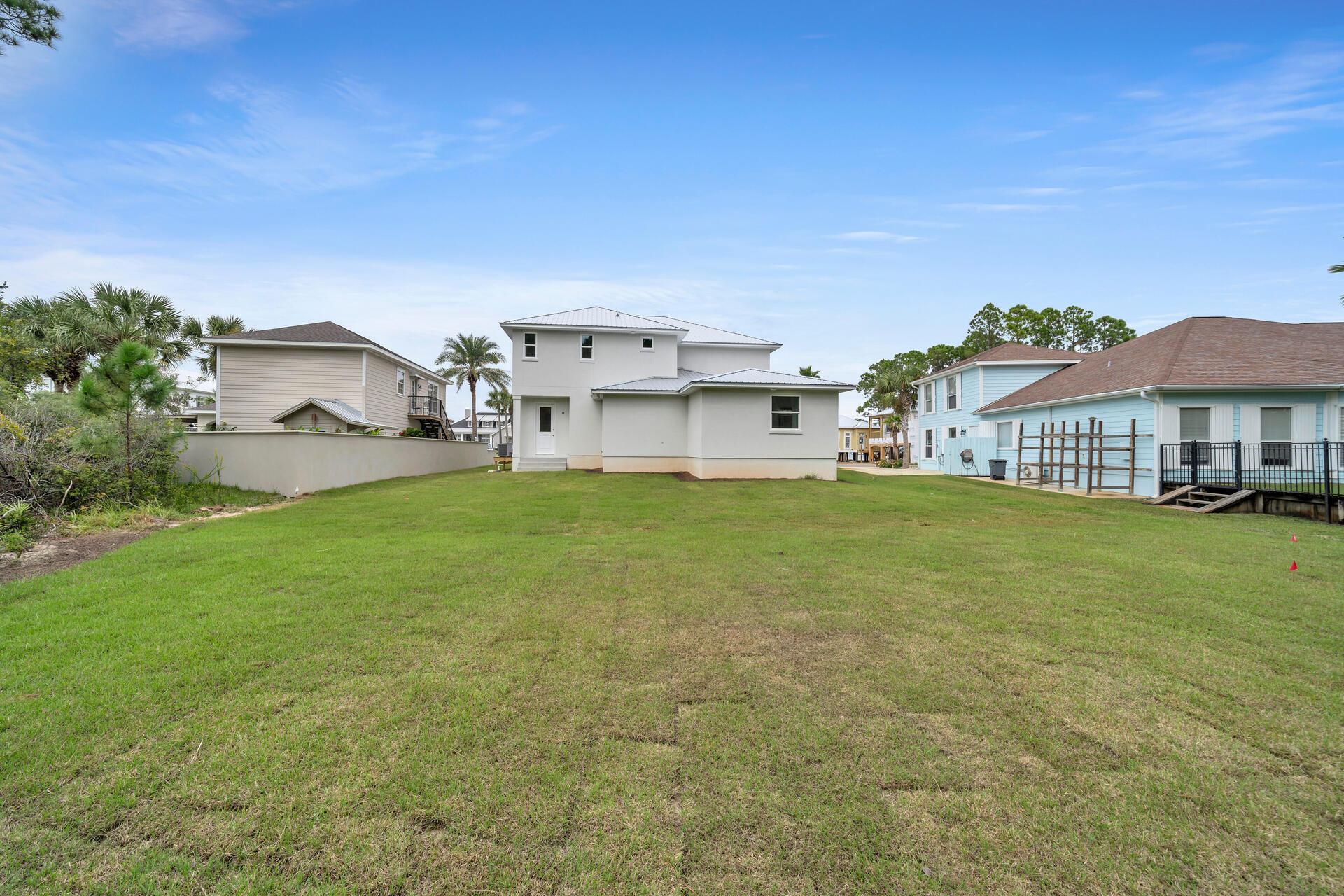 SHELTER COVE ESTATES 2ND ADDN - Residential