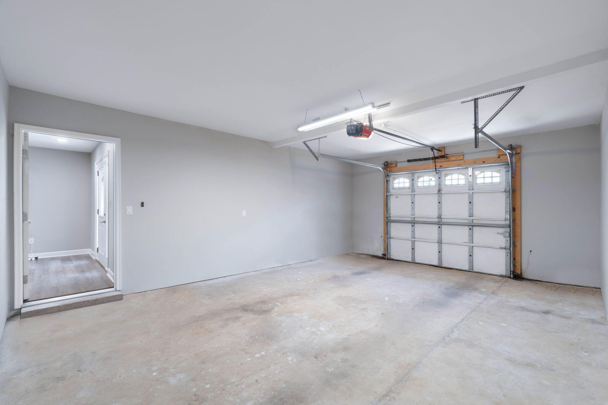 COLONY ESTATES LOT 37 BLK 4 - Residential Lease