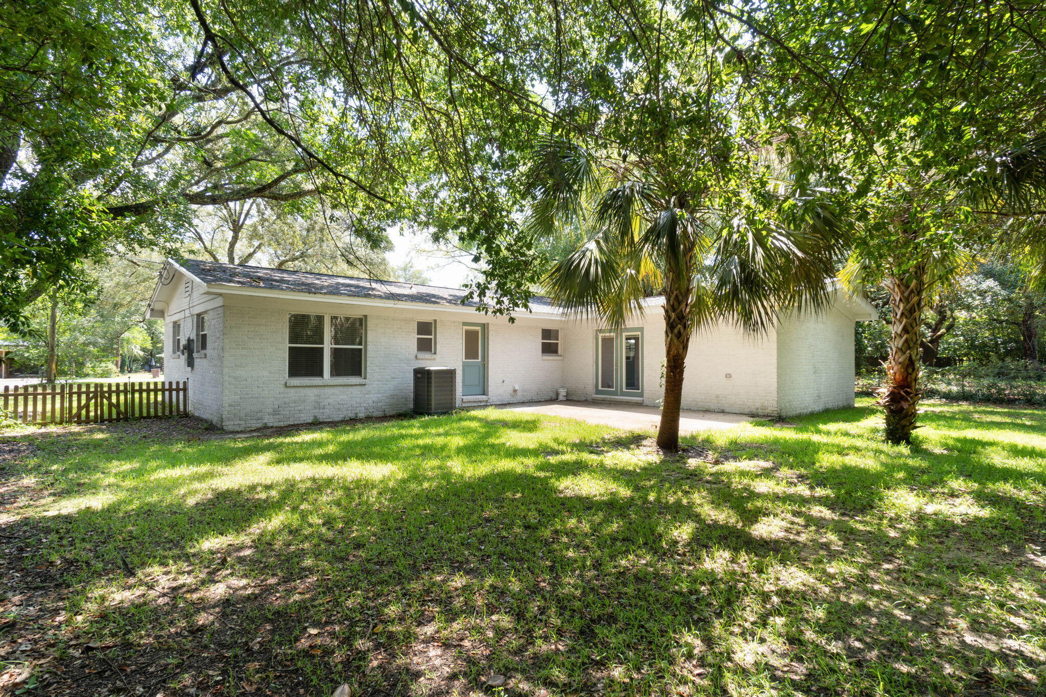 COLONY ESTATES LOT 37 BLK 4 - Residential Lease