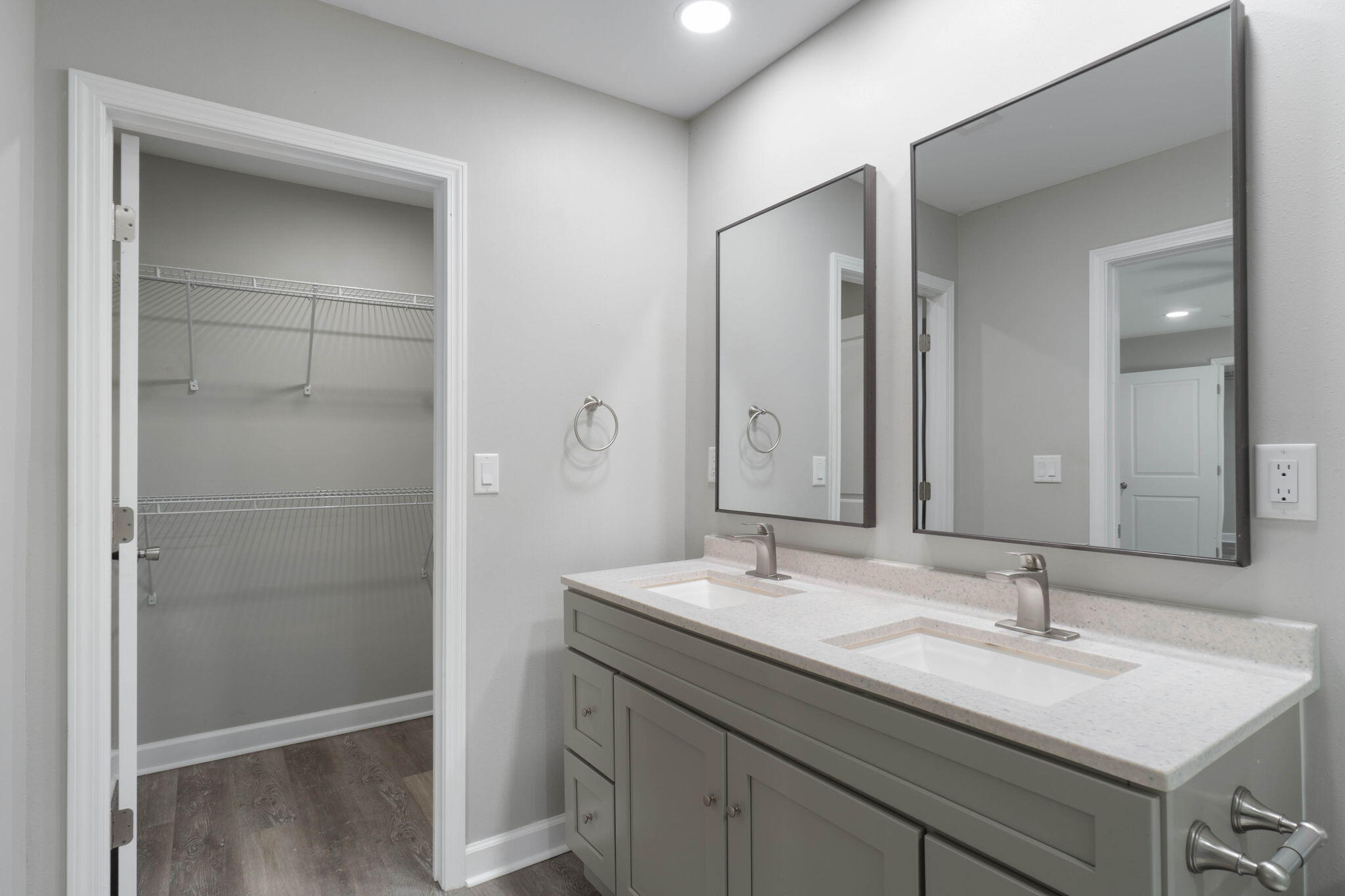 COLONY ESTATES LOT 37 BLK 4 - Residential Lease