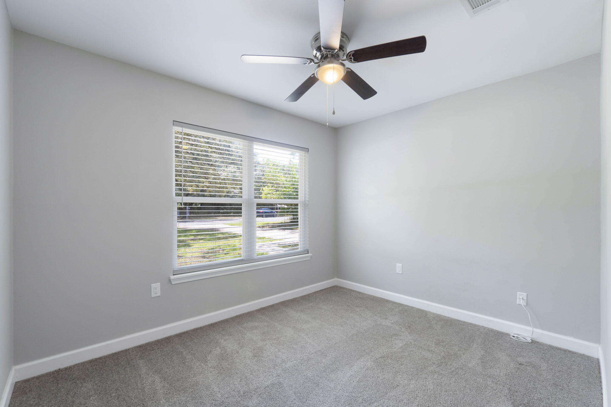 COLONY ESTATES LOT 37 BLK 4 - Residential Lease