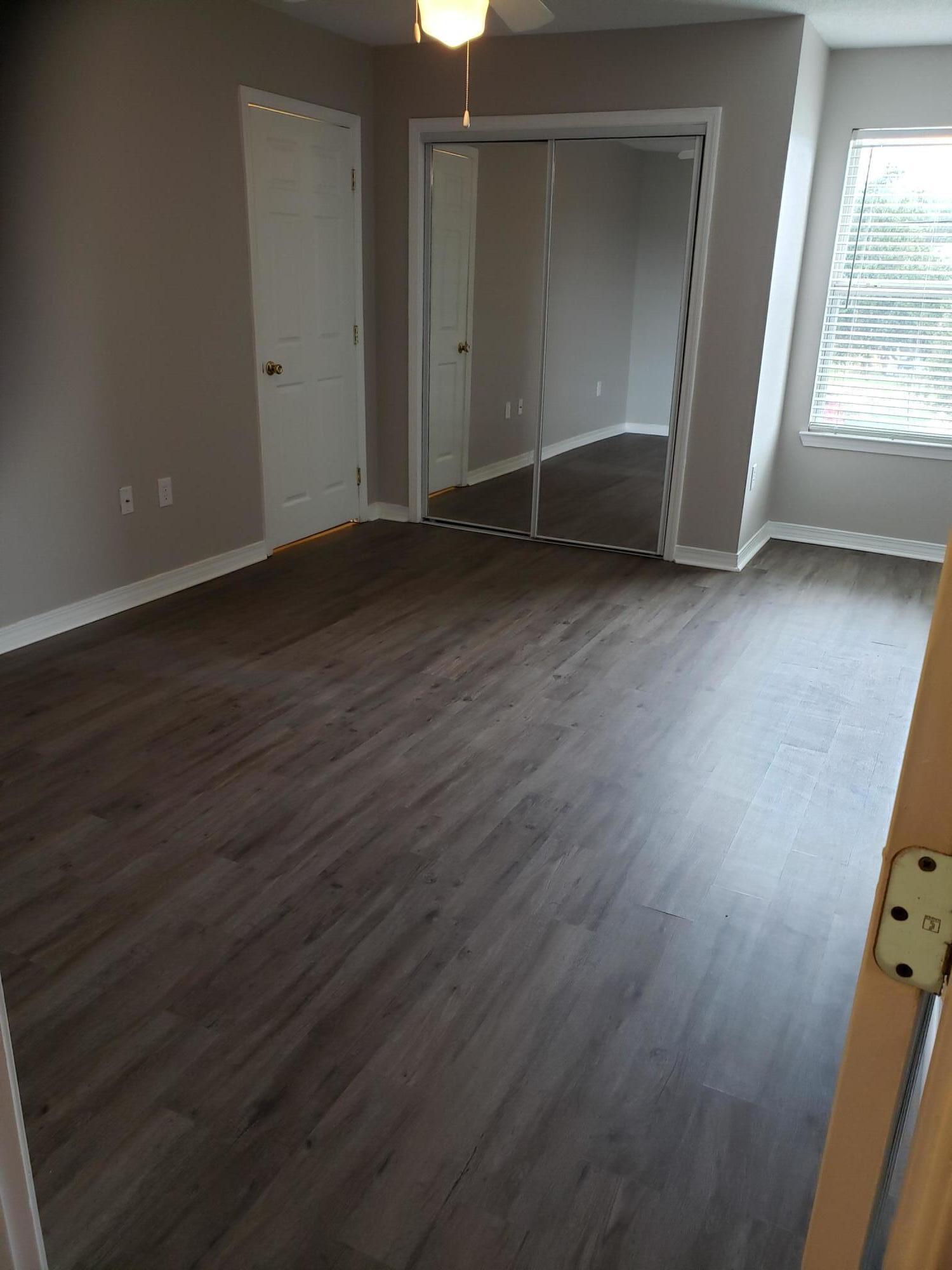 SANTA ROSA OAKS CONDOMINIUM - Residential
