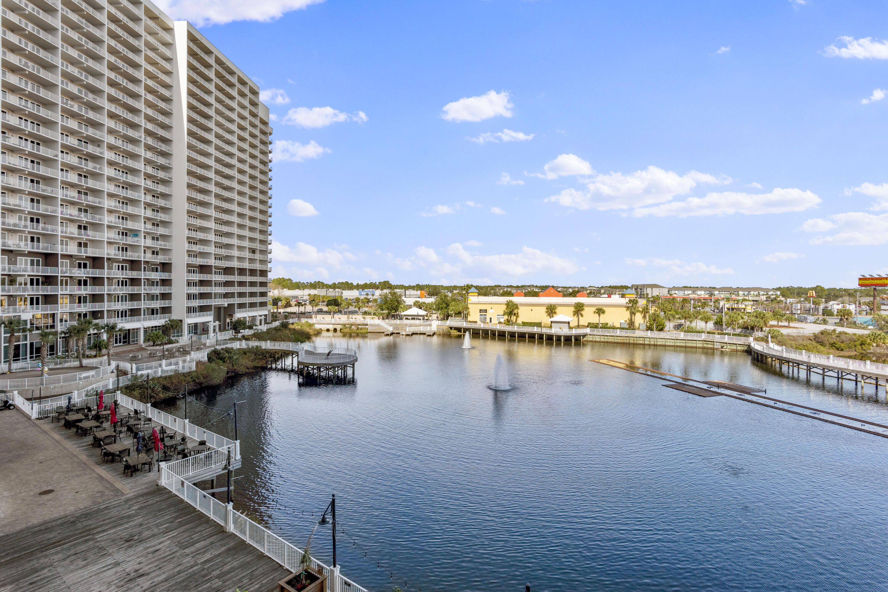 Laketown Wharf Phase II - Residential