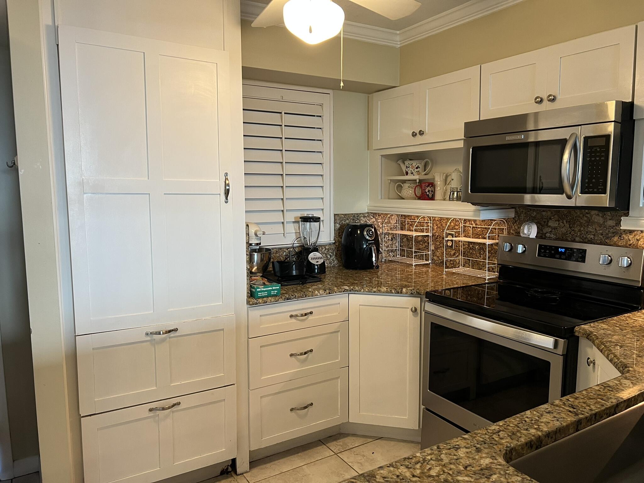 MAGNOLIA HOUSE - Residential