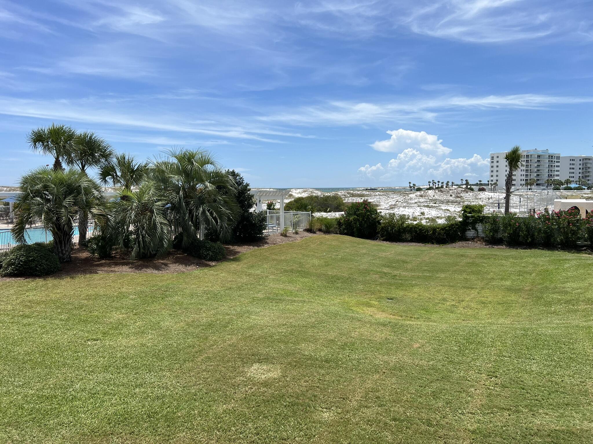 MAGNOLIA HOUSE - Residential