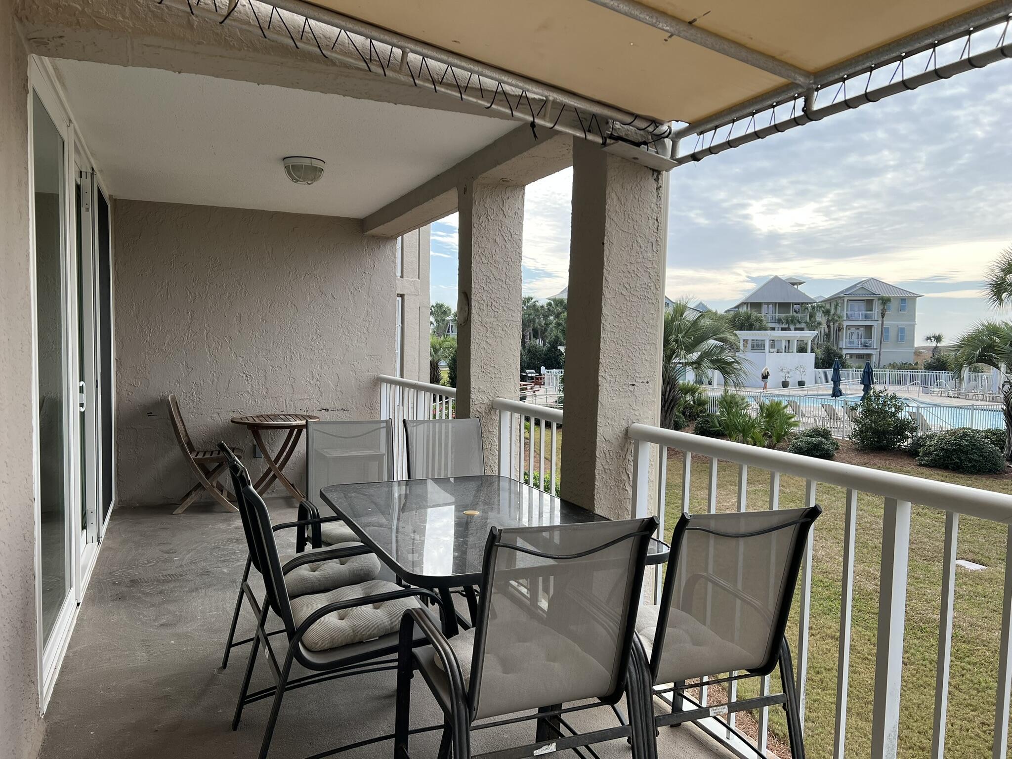 MAGNOLIA HOUSE - Residential