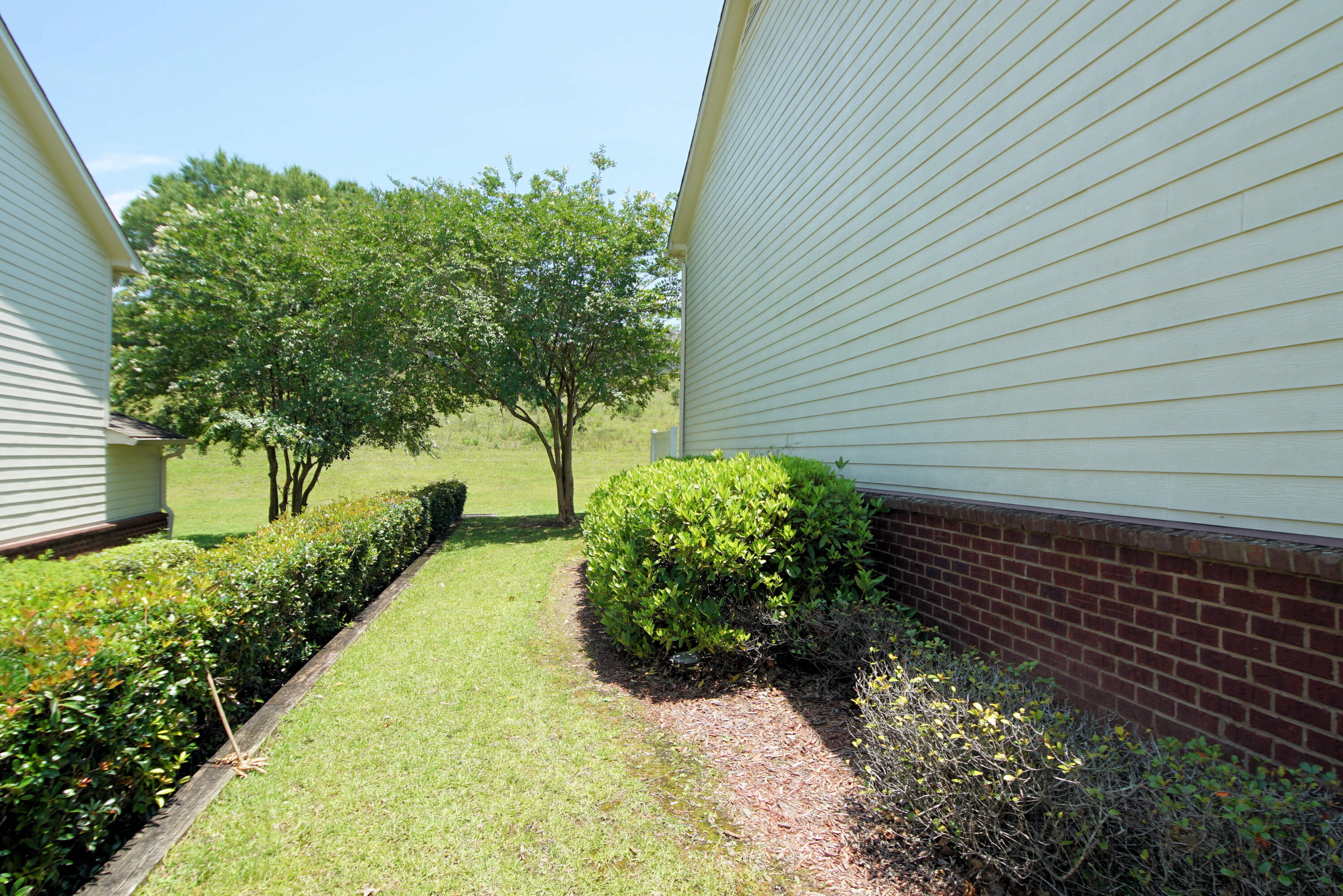 EAGLES LANDING S/D - Residential Lease