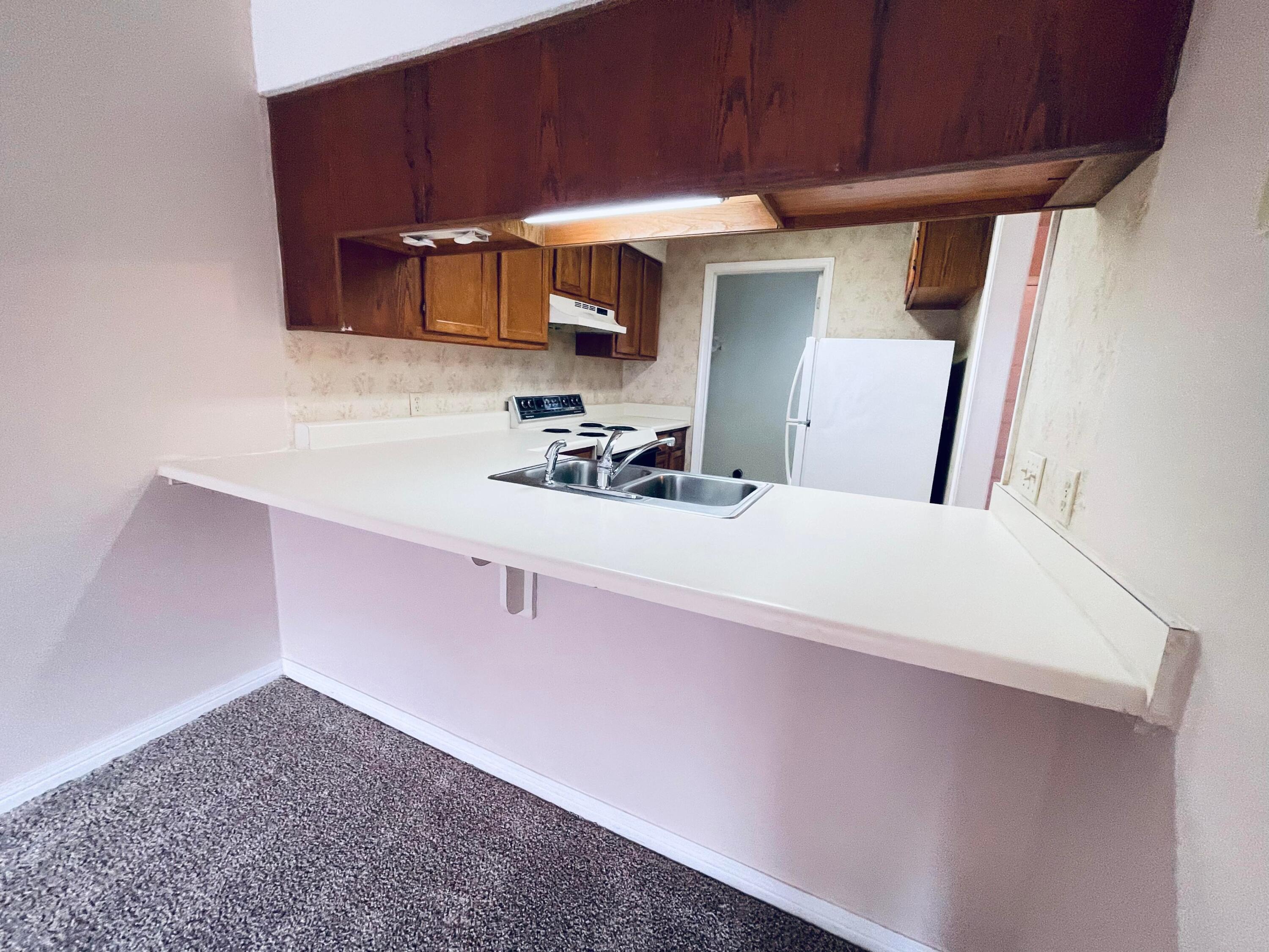 CARMEL VILLAGE T/H - Residential Lease