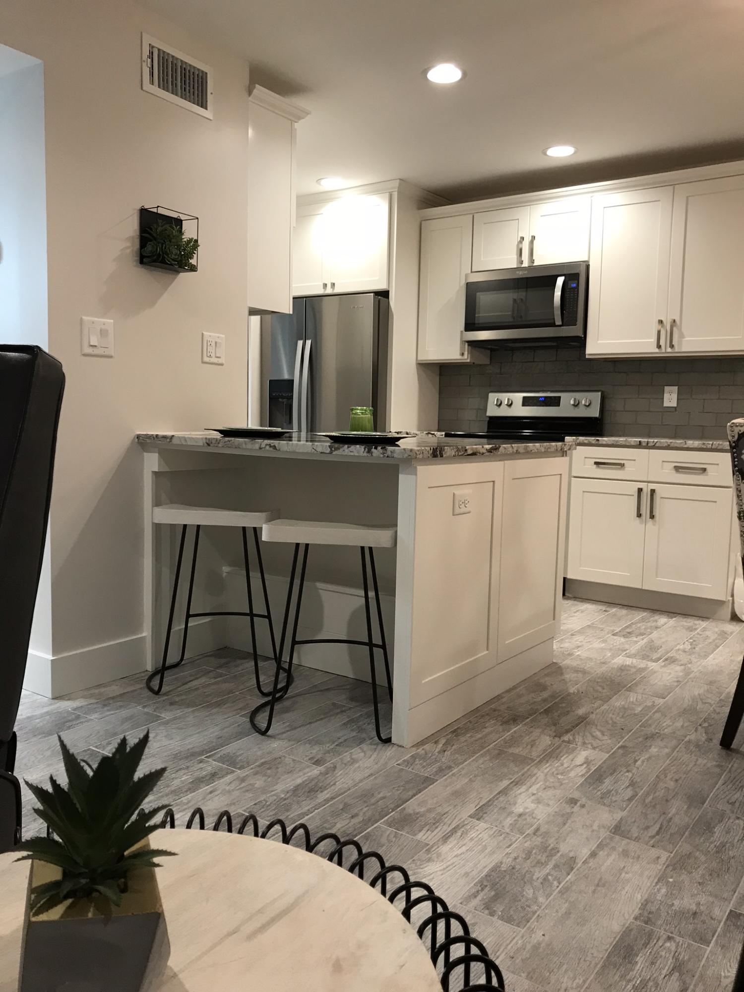 SEASCAPE CONDO GARDEN VILLA - Residential