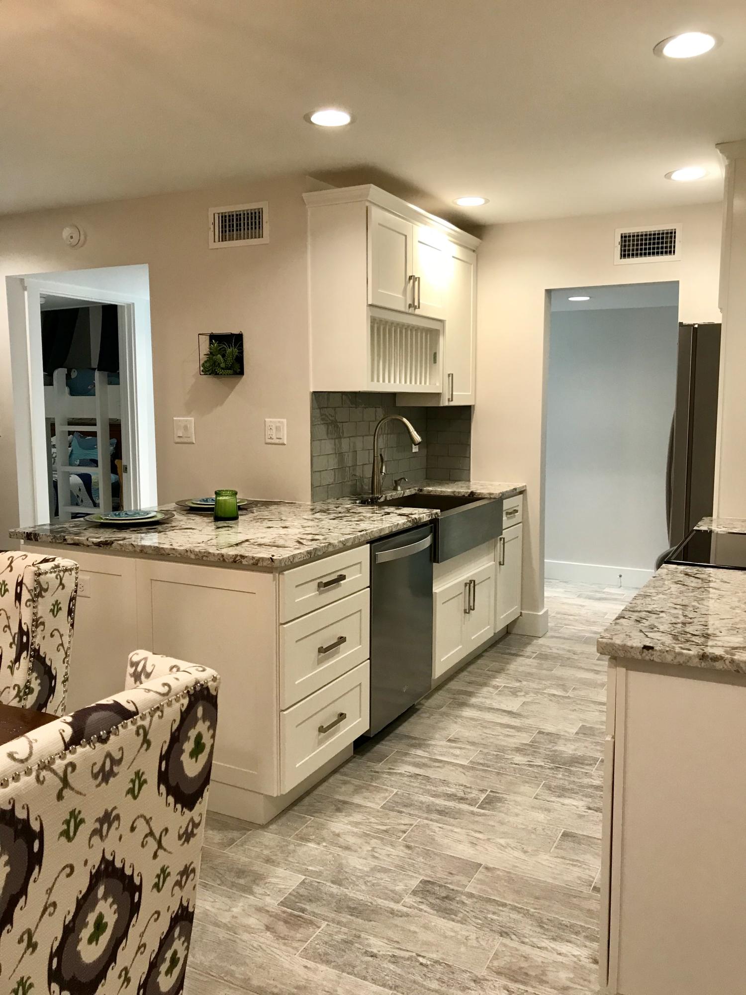 SEASCAPE CONDO GARDEN VILLA - Residential