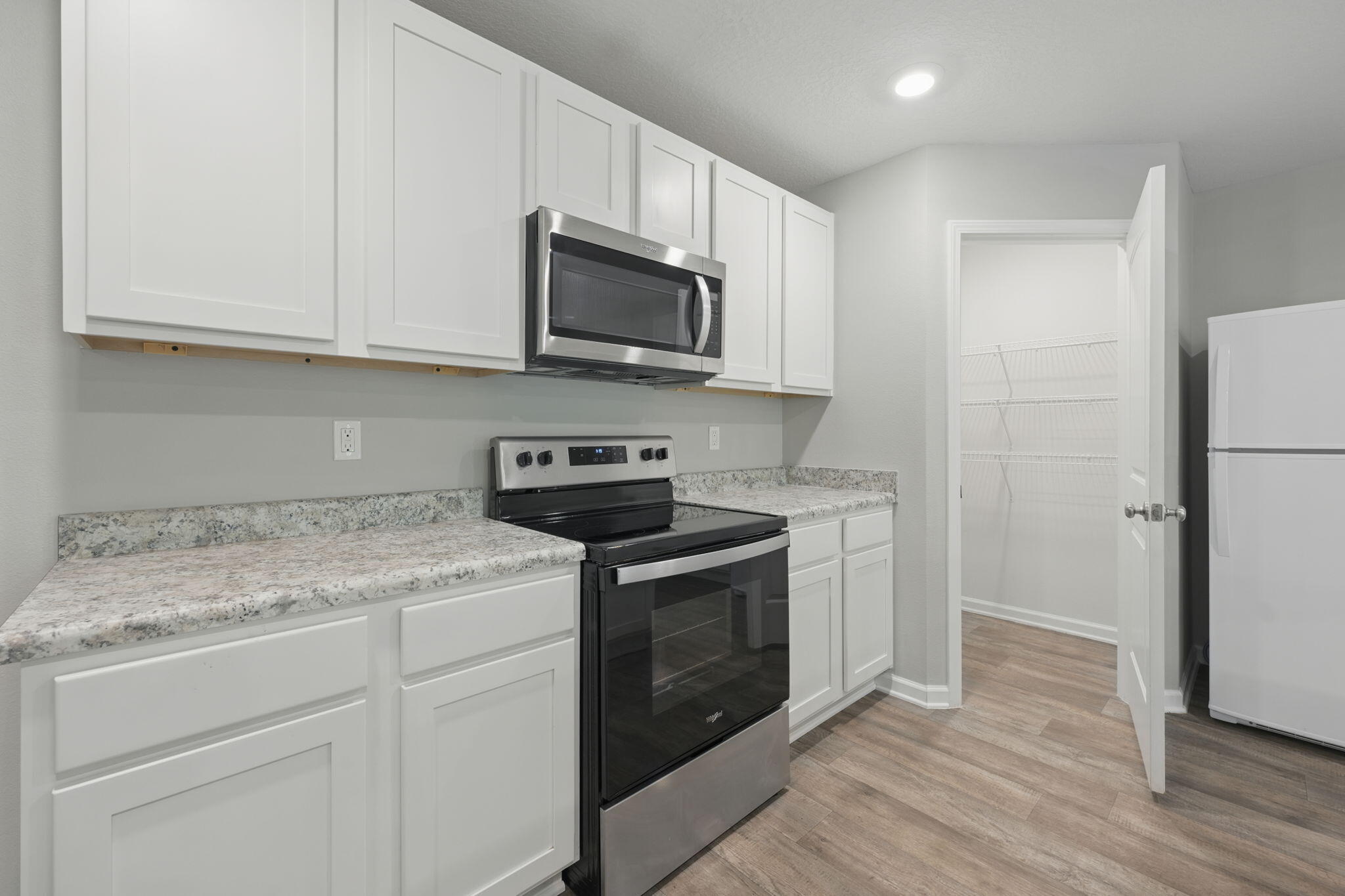 ASHTIN ESTATES - Residential