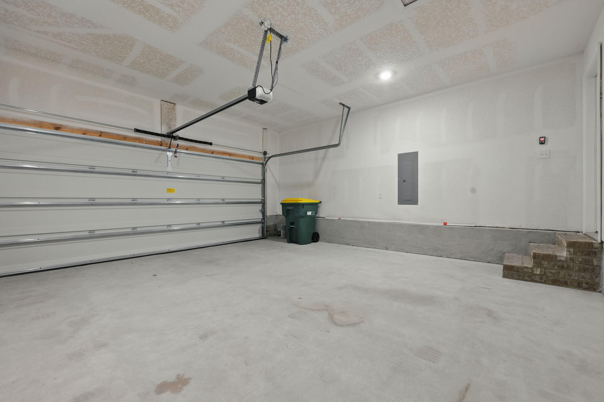 ASHTIN ESTATES - Residential