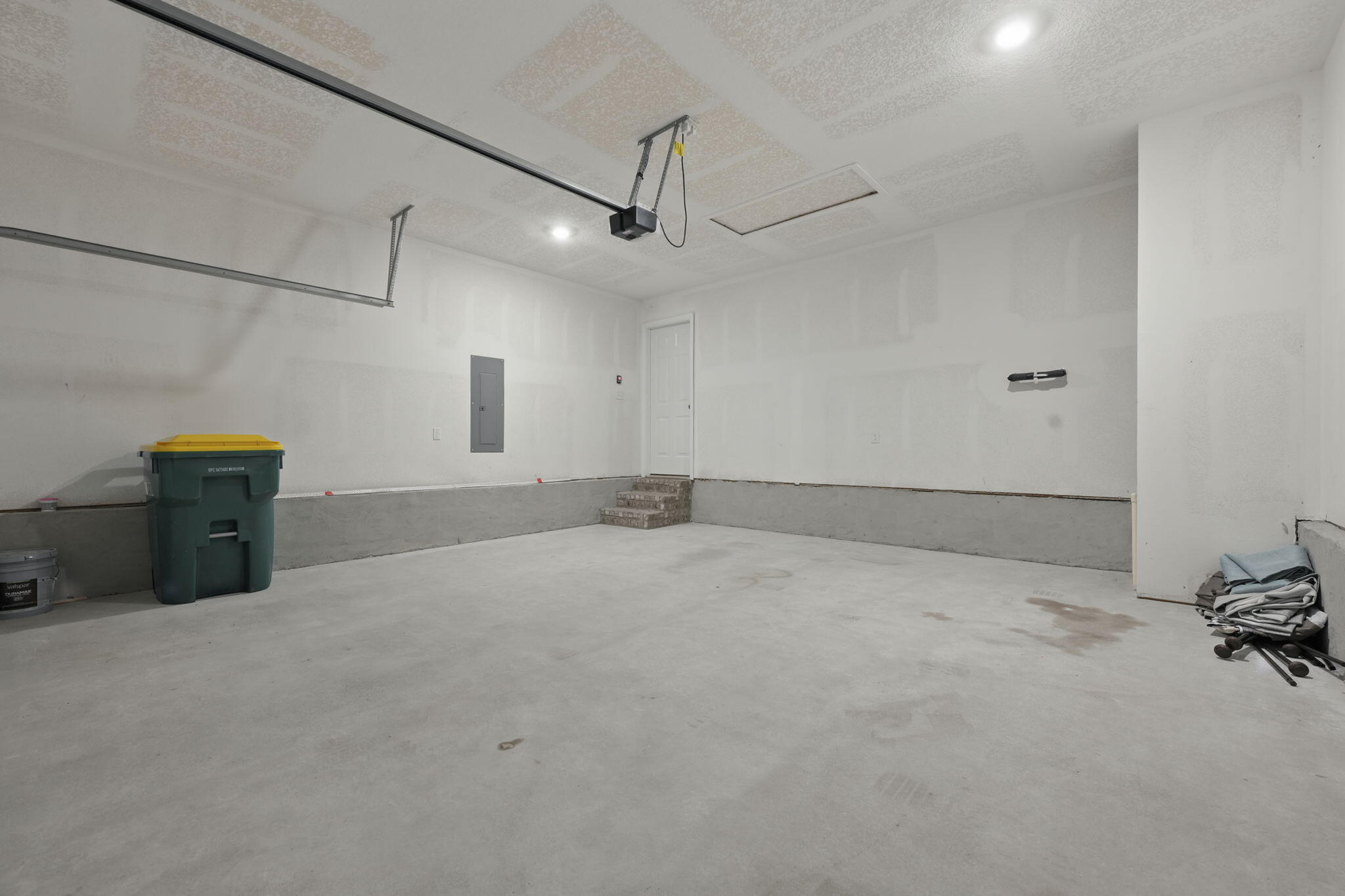 ASHTIN ESTATES - Residential