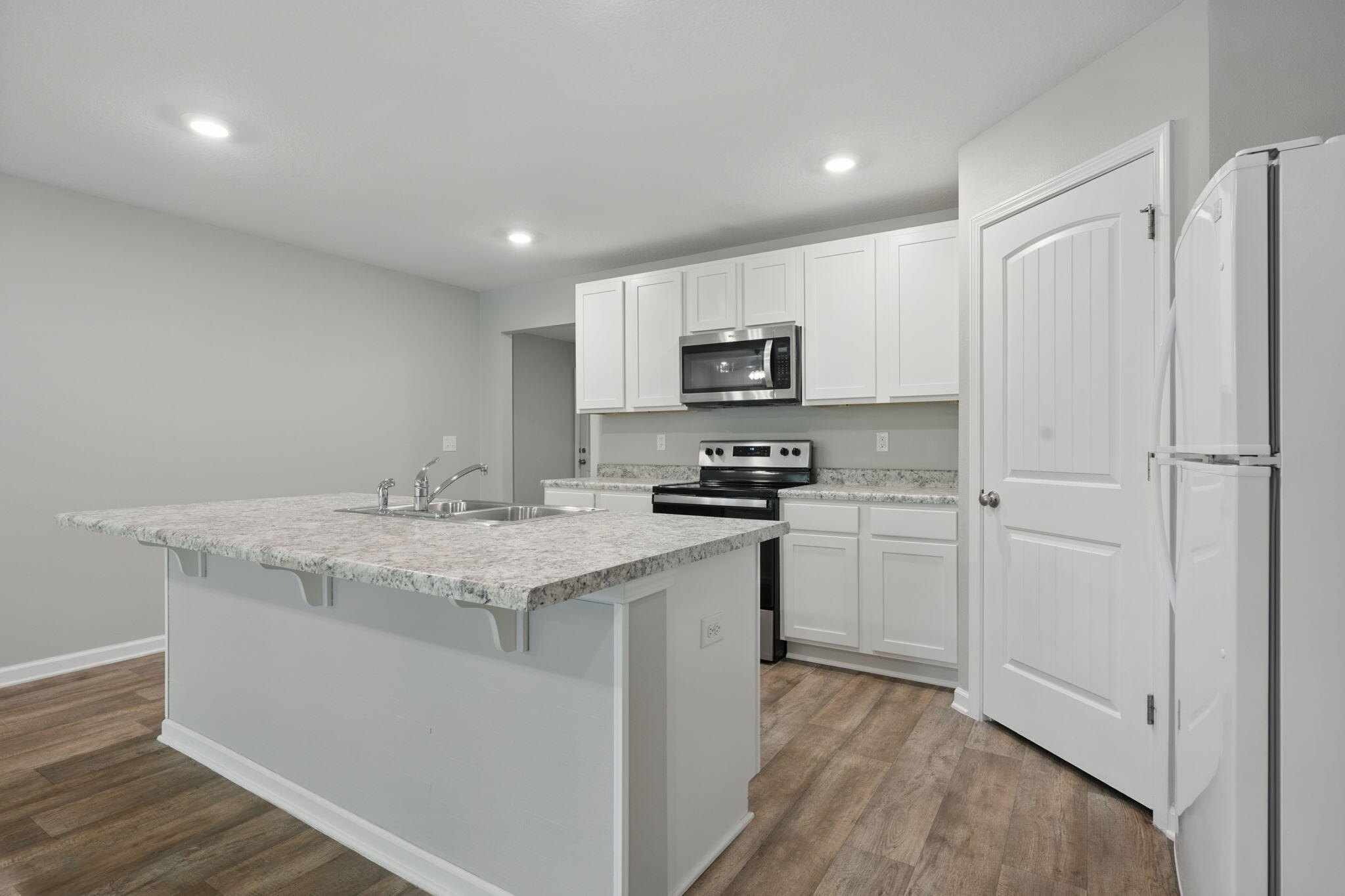 ASHTIN ESTATES - Residential