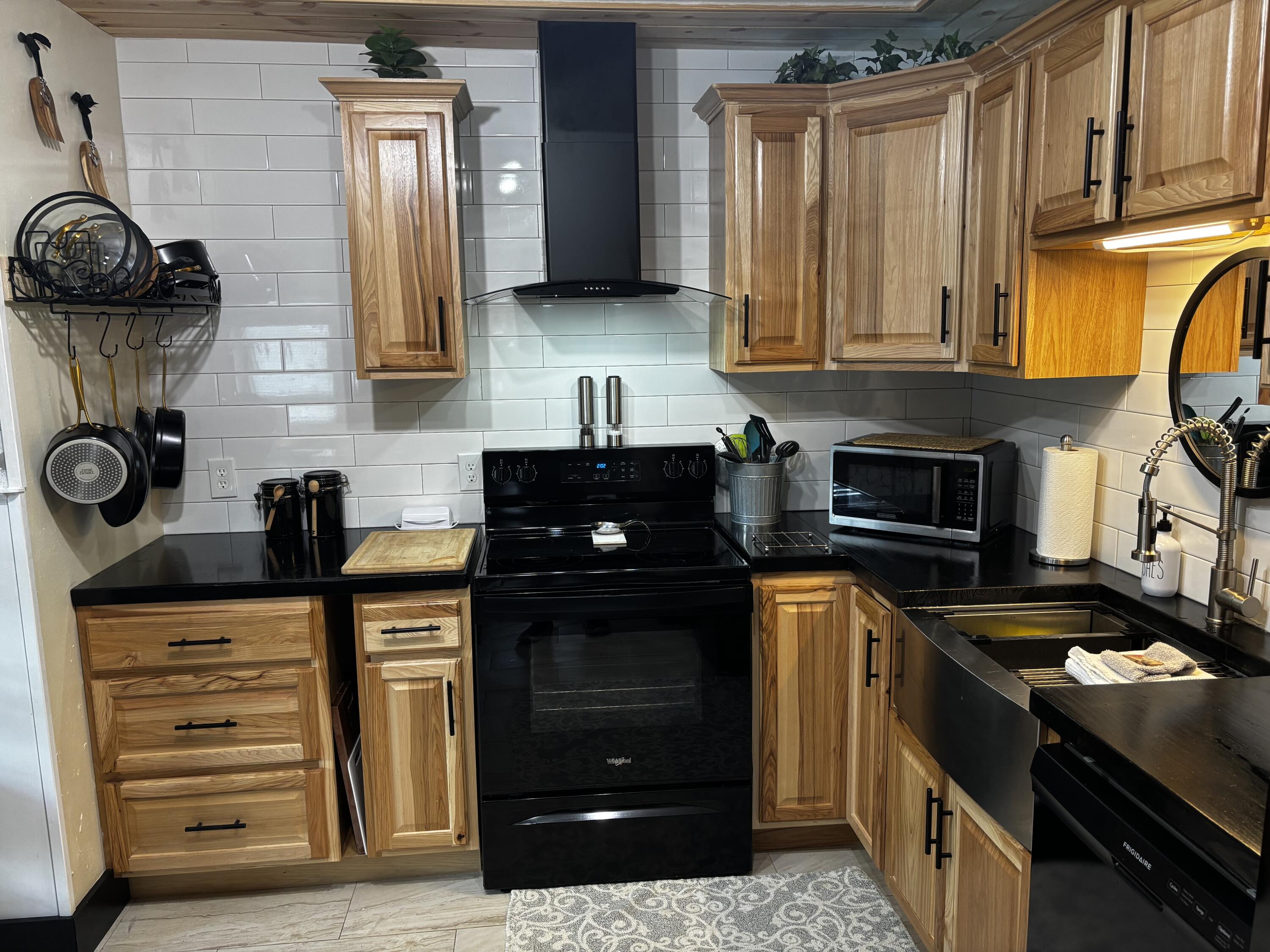 LAGO VISTA - Residential