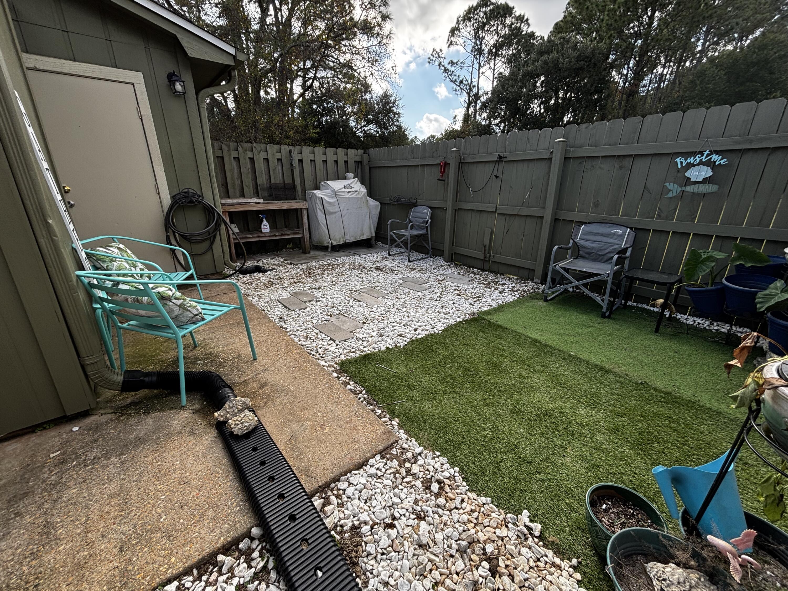 LAGO VISTA - Residential