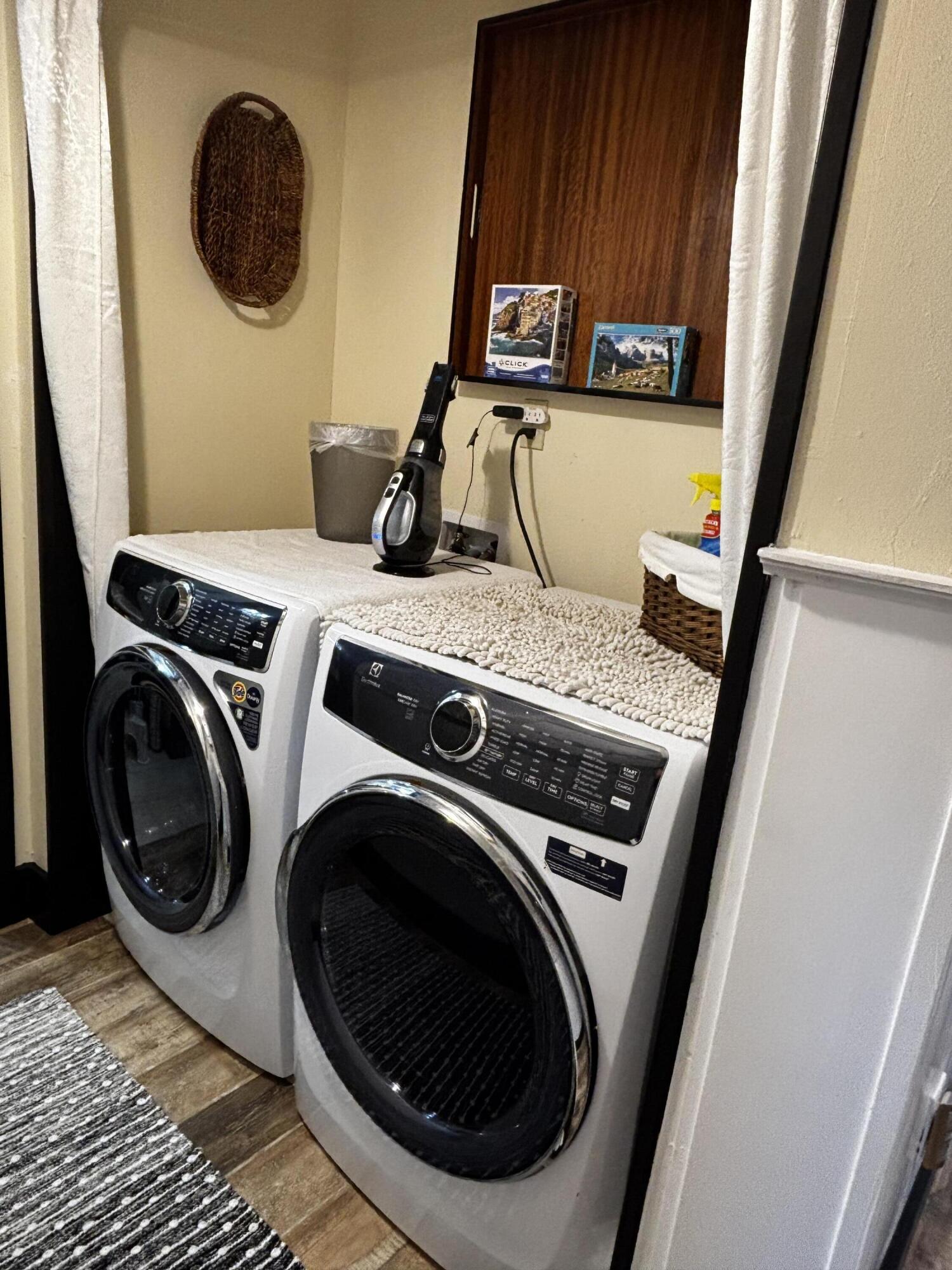 LAGO VISTA - Residential