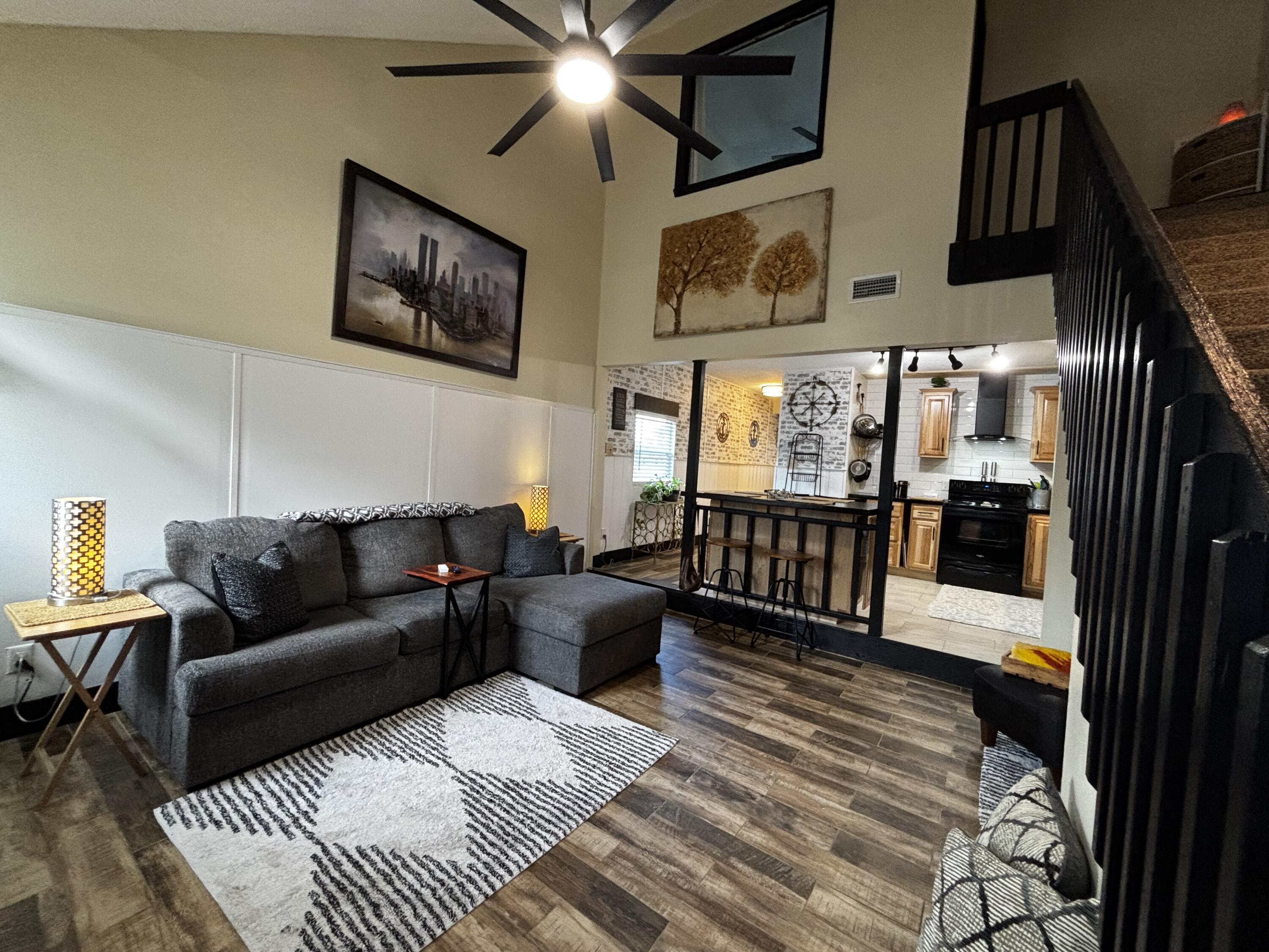 LAGO VISTA - Residential