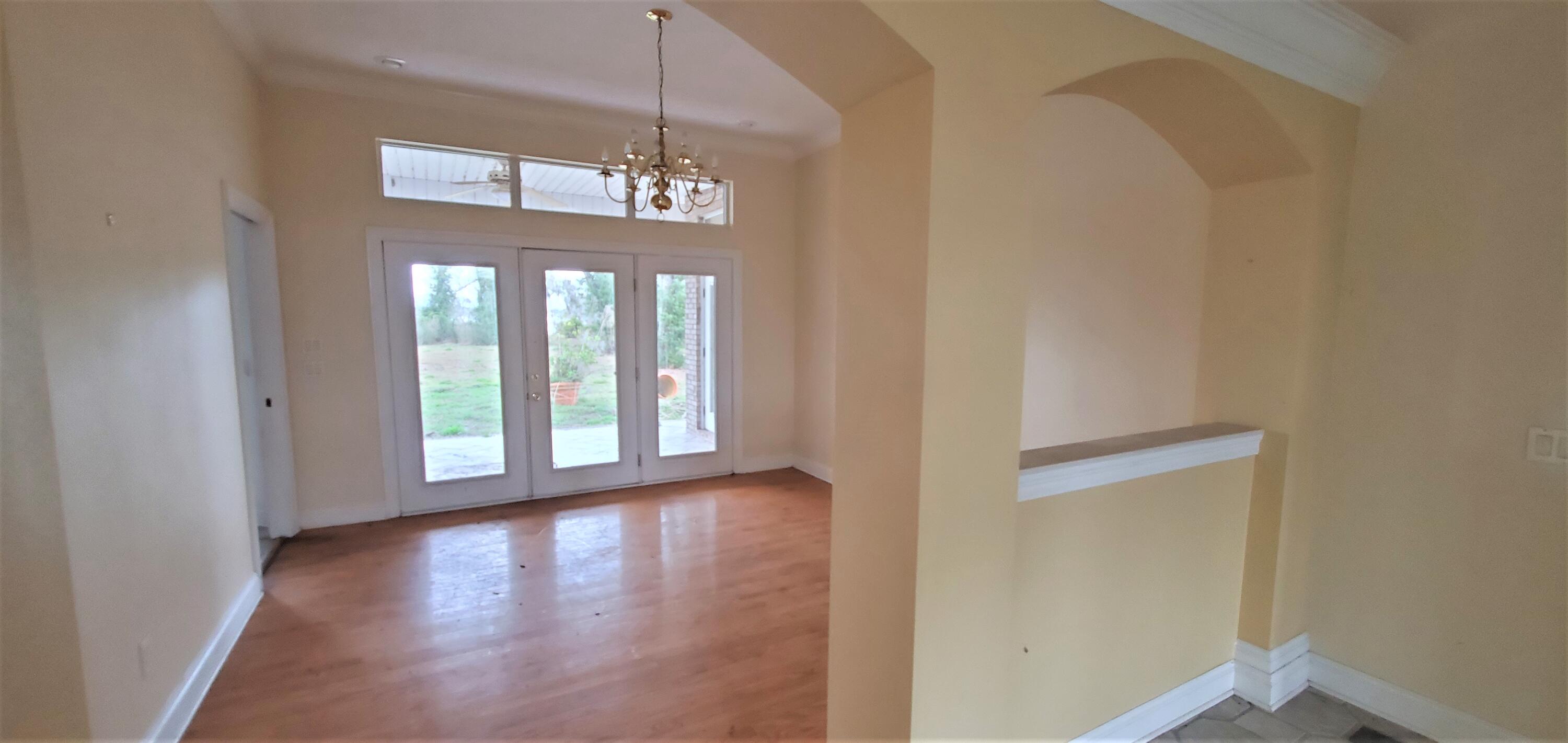 NO RECORDED SUBDIVISION - Residential