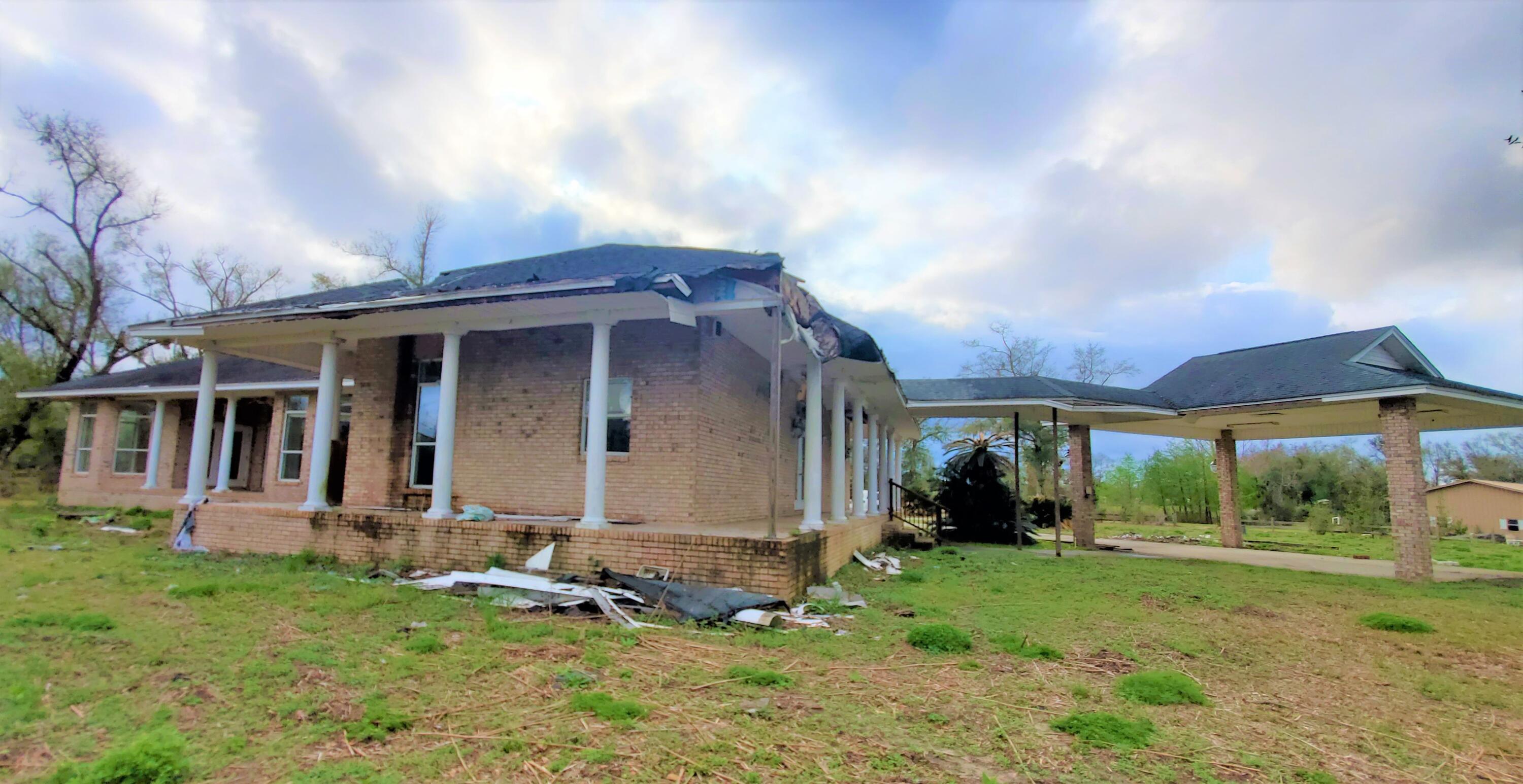 NO RECORDED SUBDIVISION - Residential