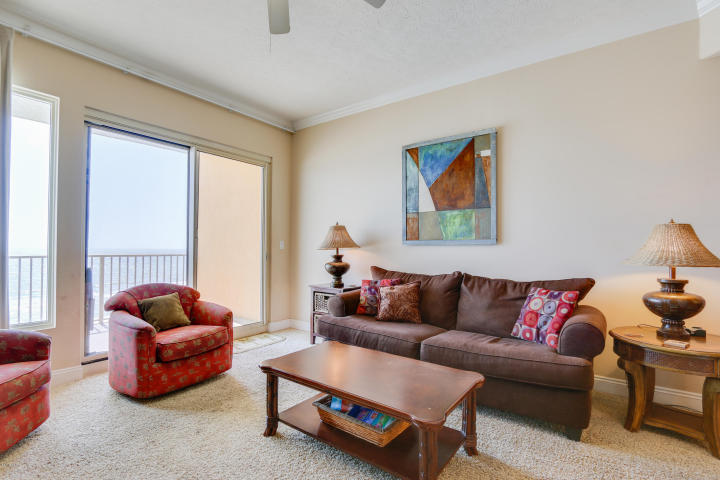 TREASURE ISLAND - Residential