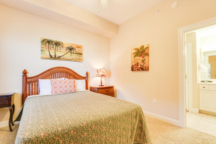 TREASURE ISLAND - Residential