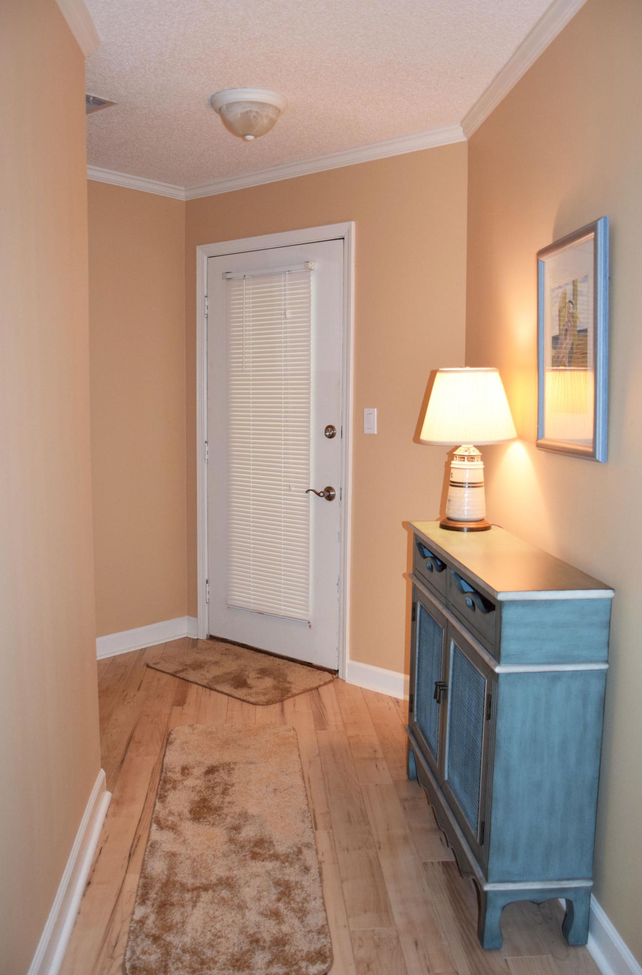 LAKESIDE CONDO AT BLUEWATER BAY - Residential