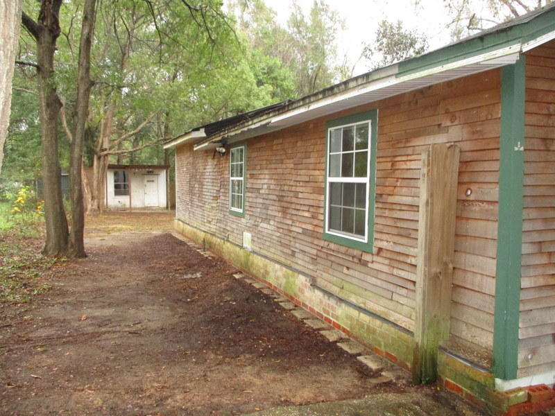 CRESTVIEW - Residential