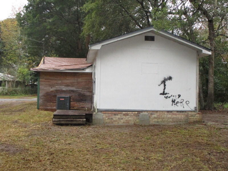 CRESTVIEW - Residential