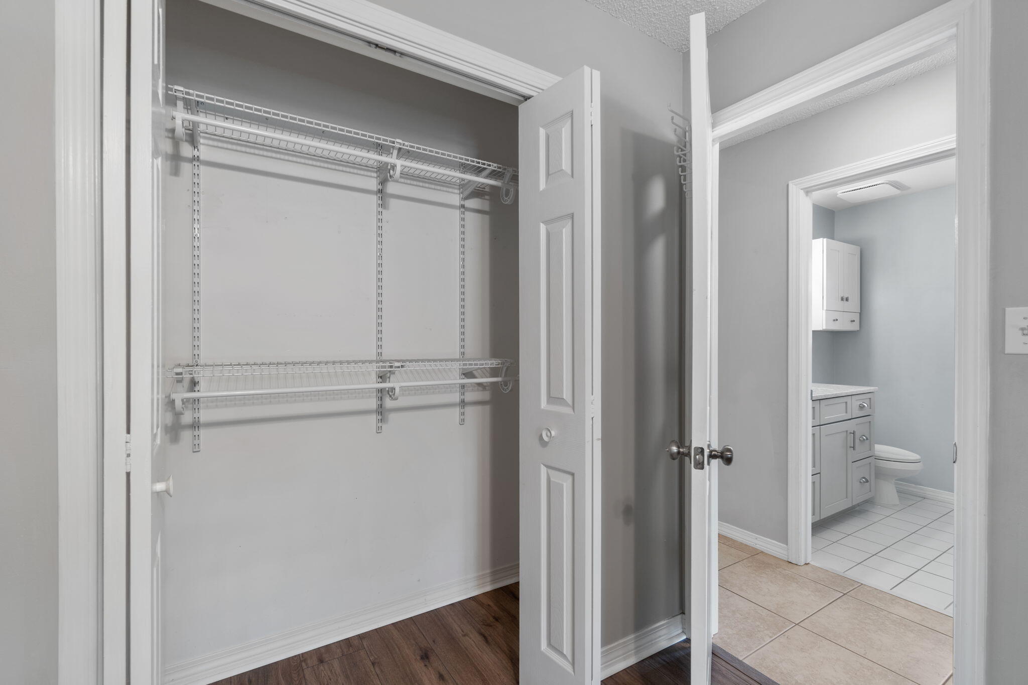 BAYSIDE - Residential Lease