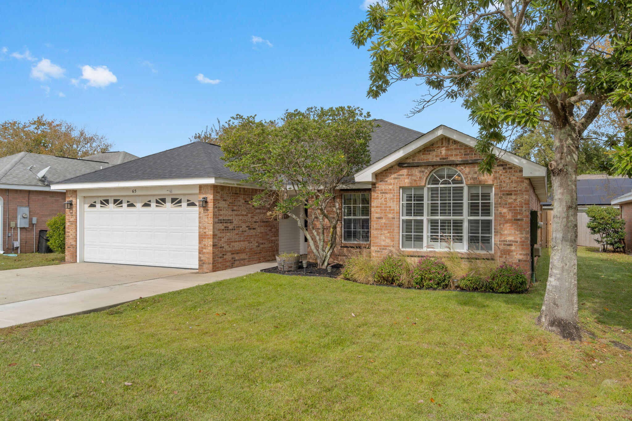 BAYSIDE - Residential Lease