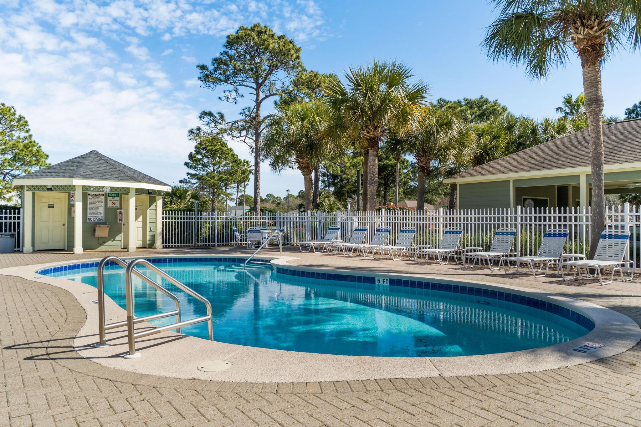 BAYSIDE - Residential Lease