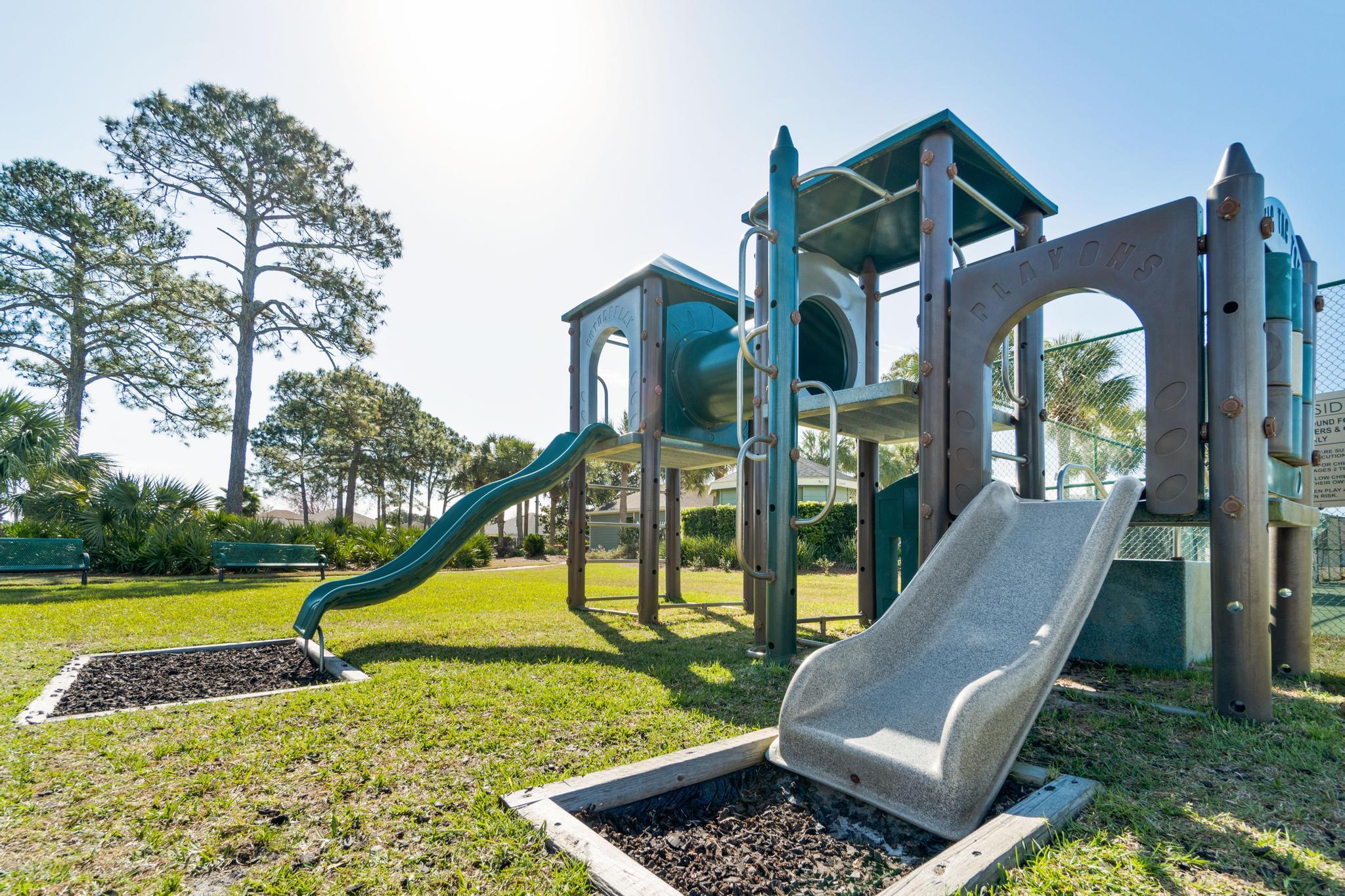 BAYSIDE - Residential Lease