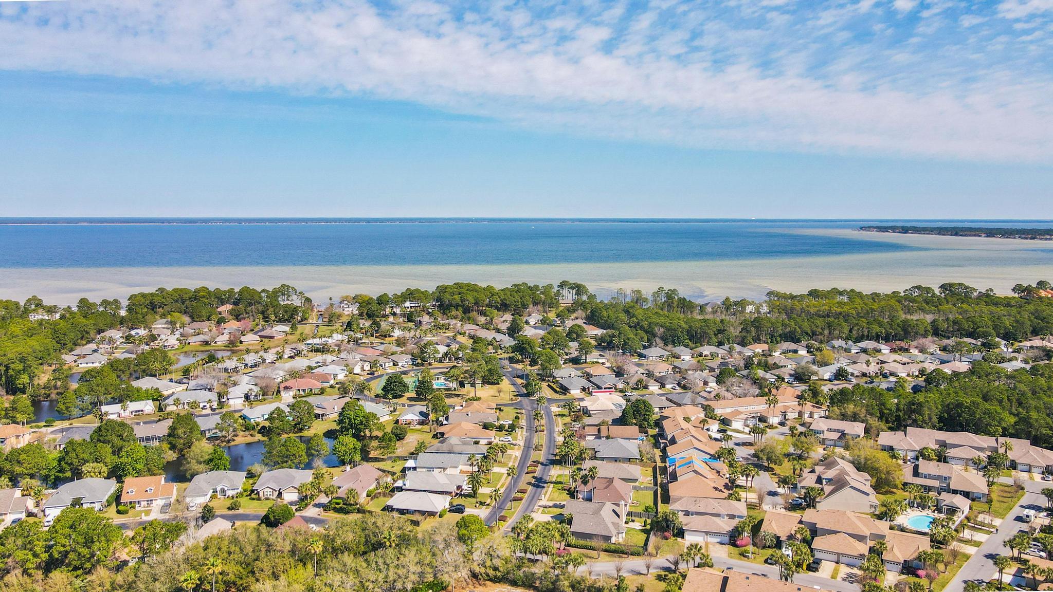 BAYSIDE - Residential Lease