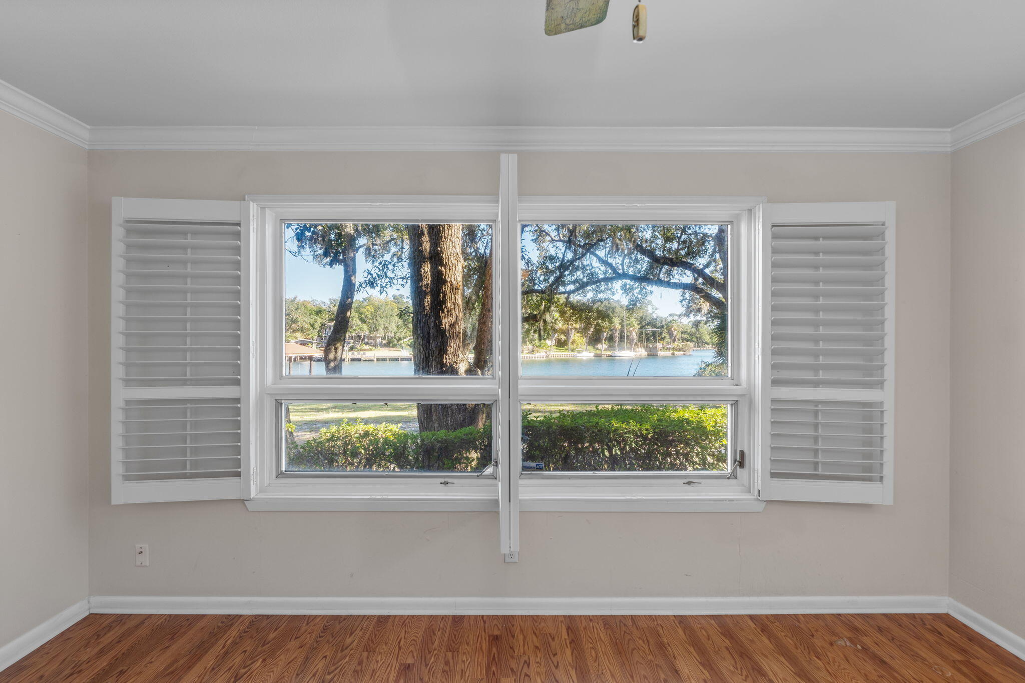 NONESUCH WAY - Residential